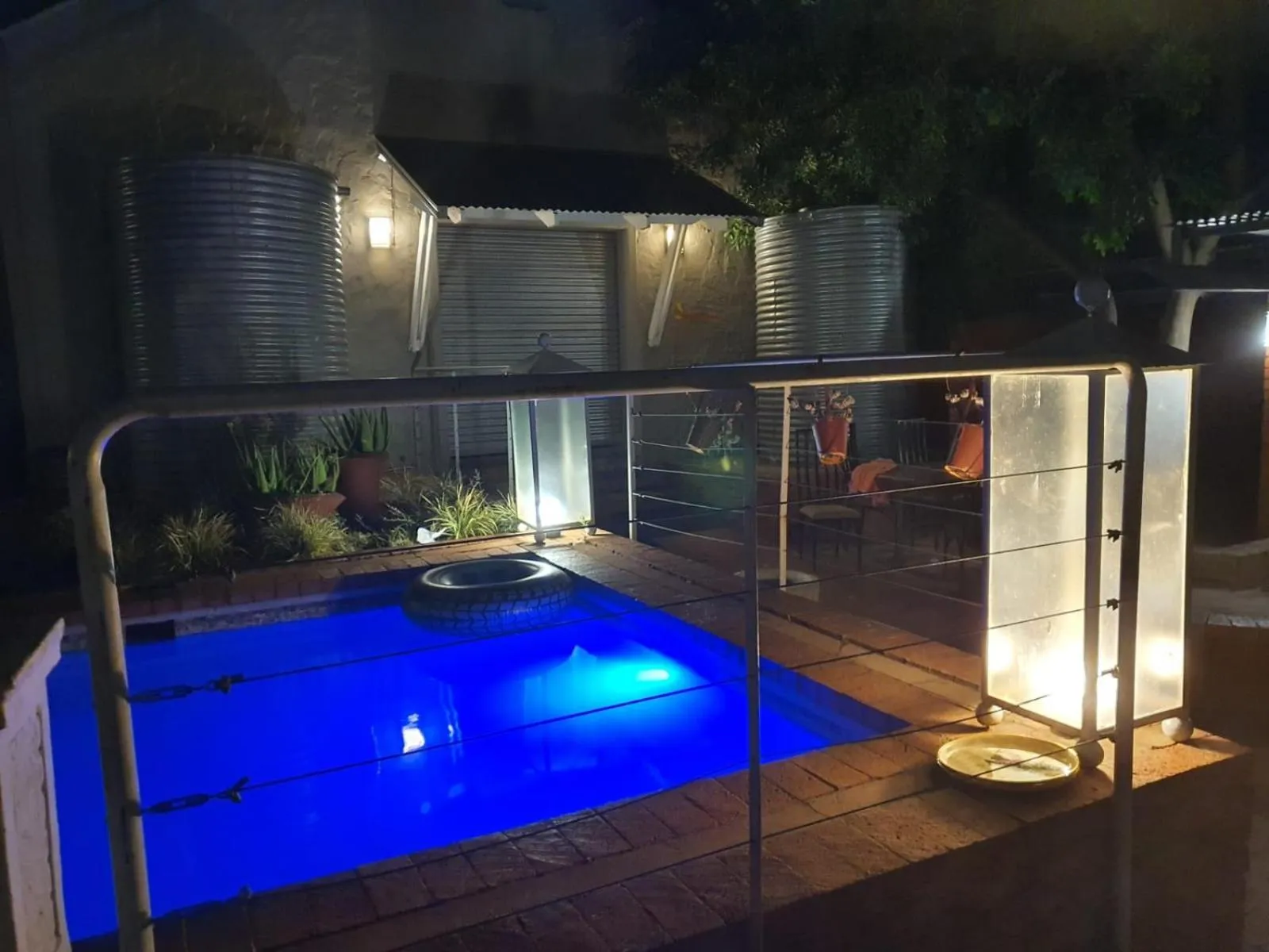 Swimming pool in Villa Paradiso