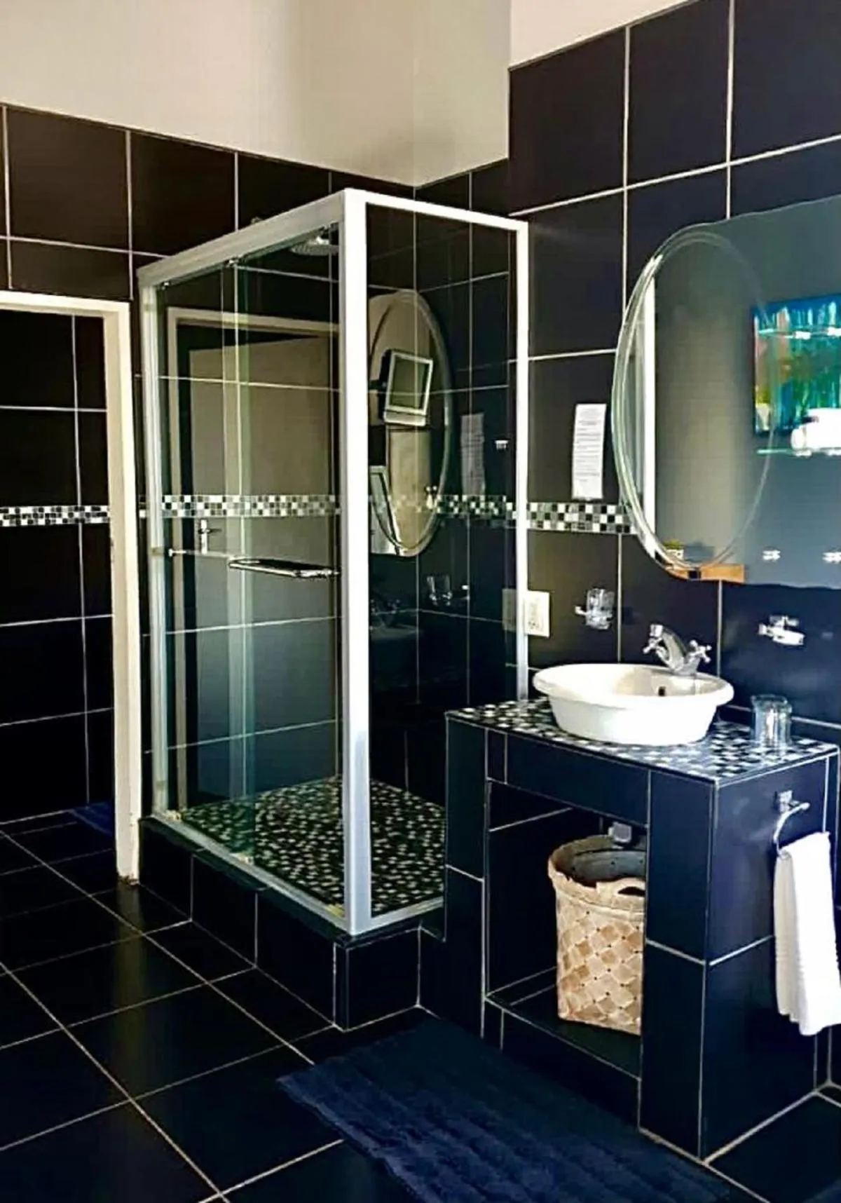 Bathroom in Villa Paradiso