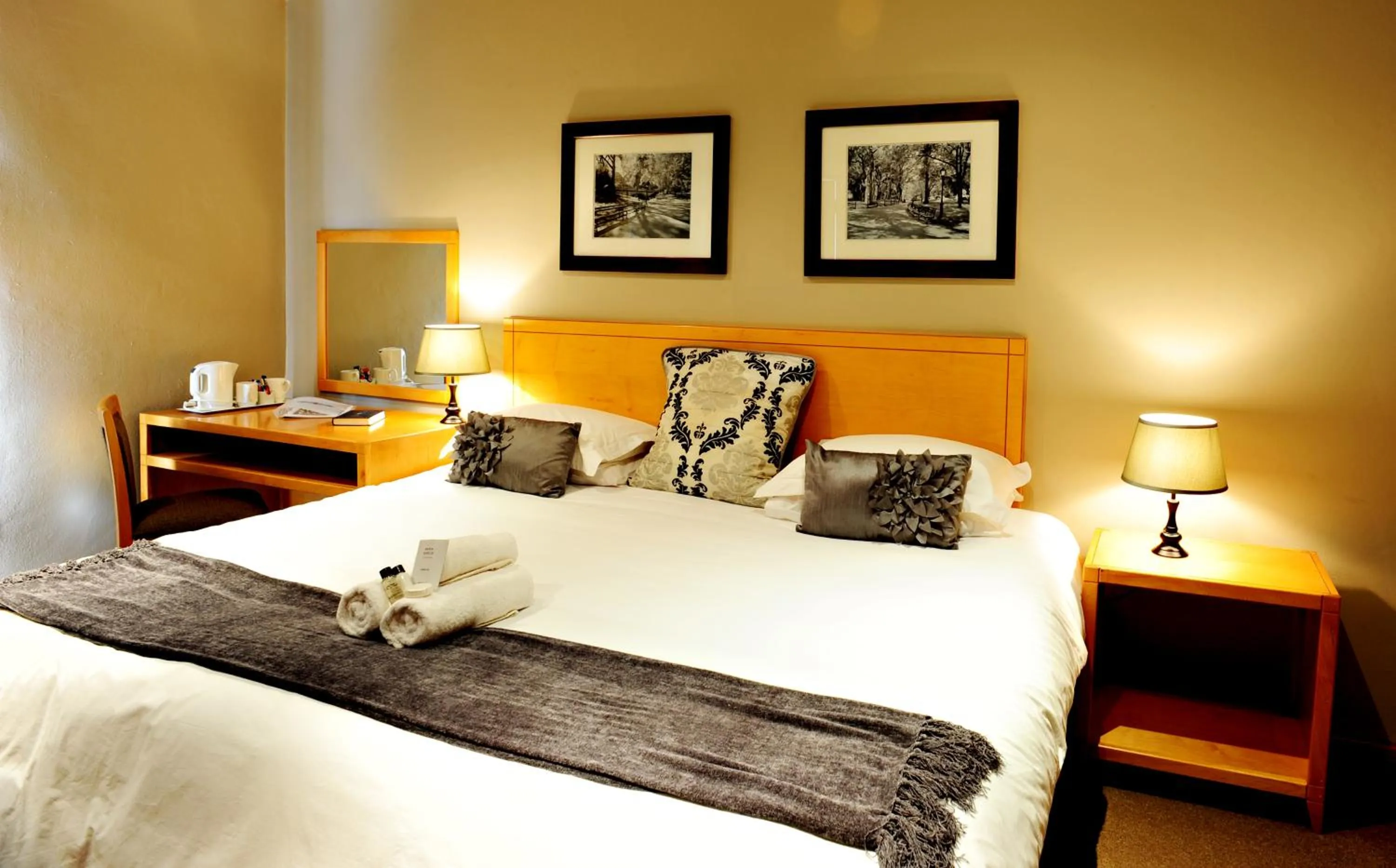 Bed in Villa Paradiso