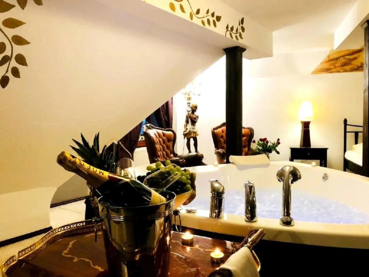 Hot Tub in Restauracja - Hotel Mocca D'oro