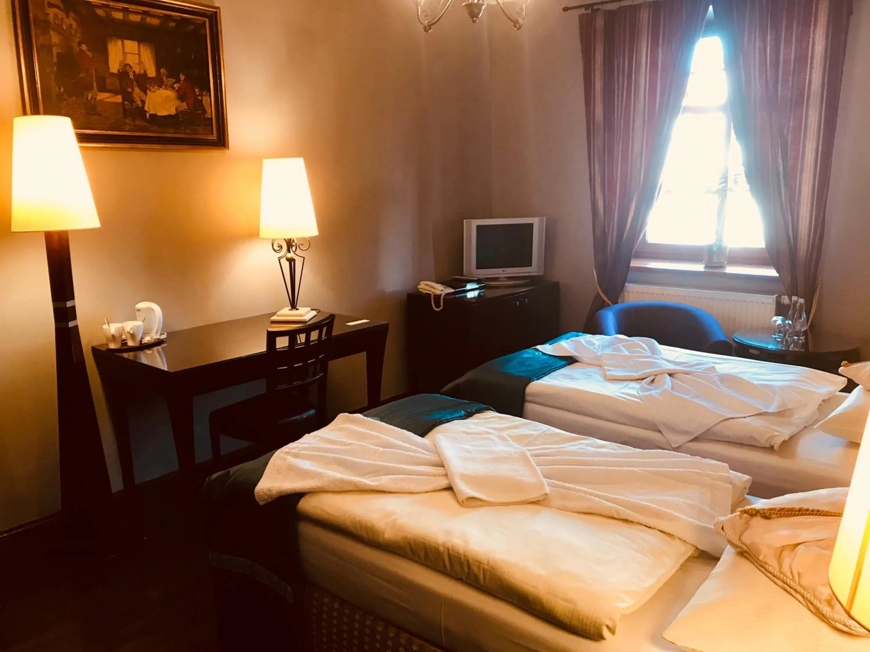 Photo of the whole room, Bed in Restauracja - Hotel Mocca D'oro