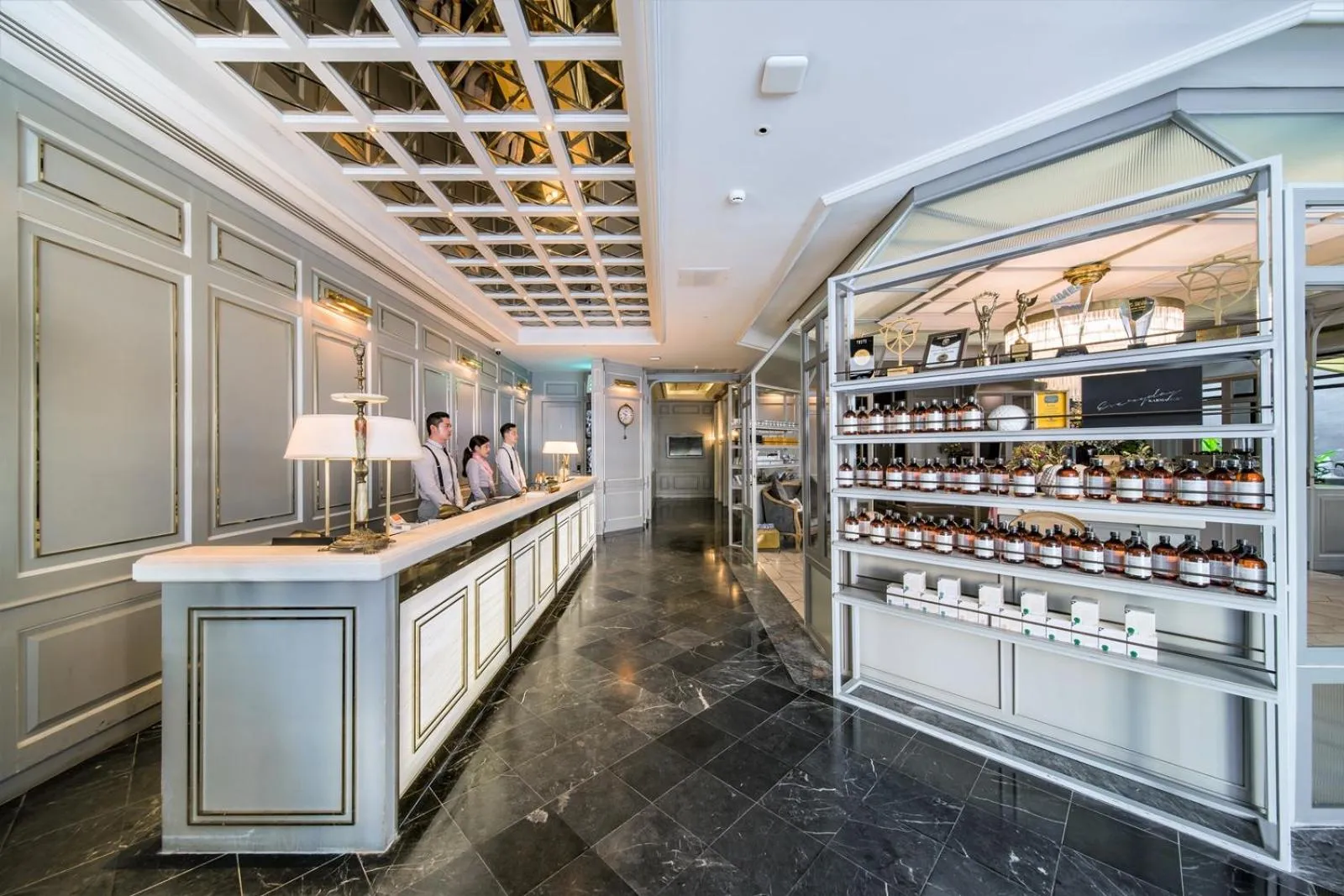 On-site shops in The Salil Hotel Sukhumvit 57 - Thonglor