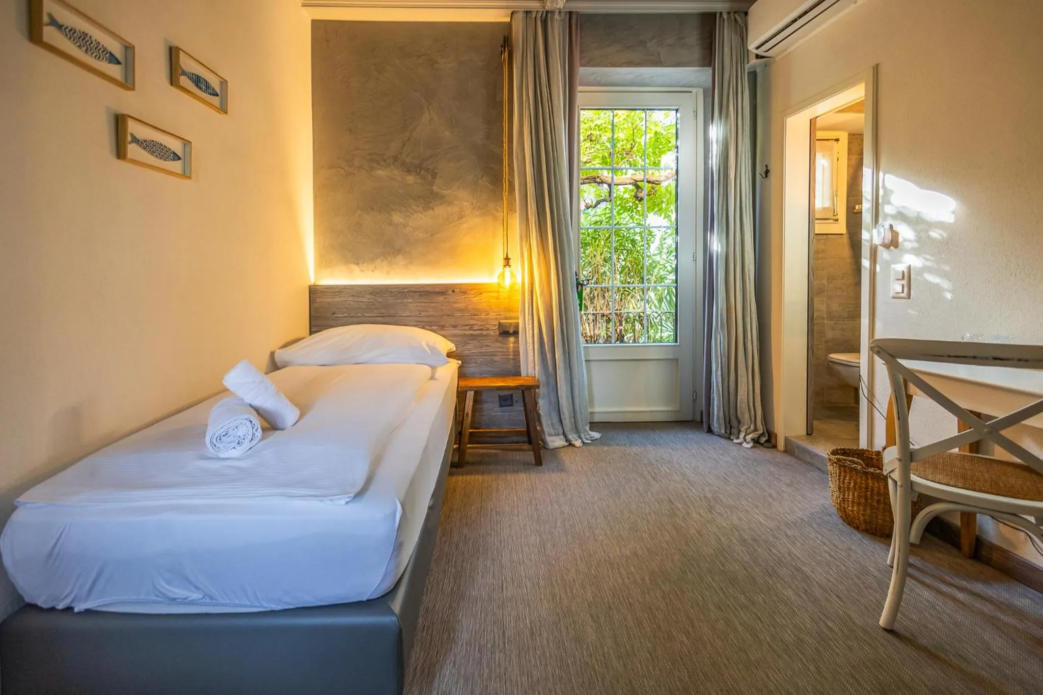 Bedroom, Bed in Seven Boutique Hotel