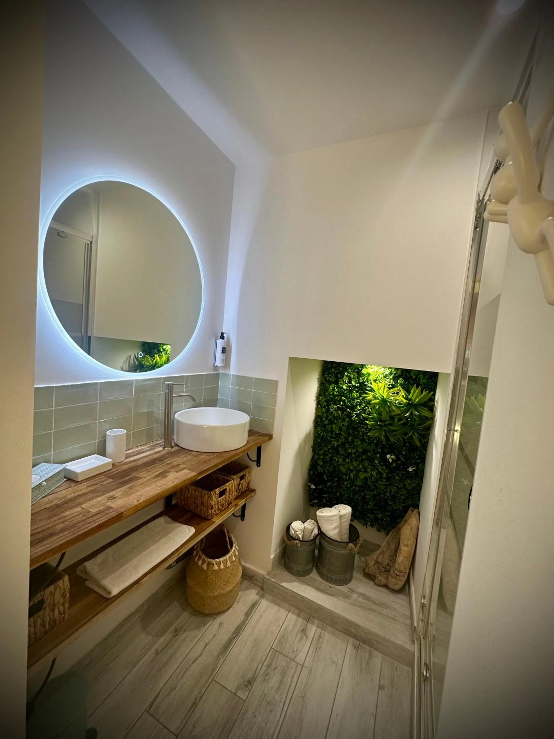 Bathroom in Hôtel Auberge Provençale