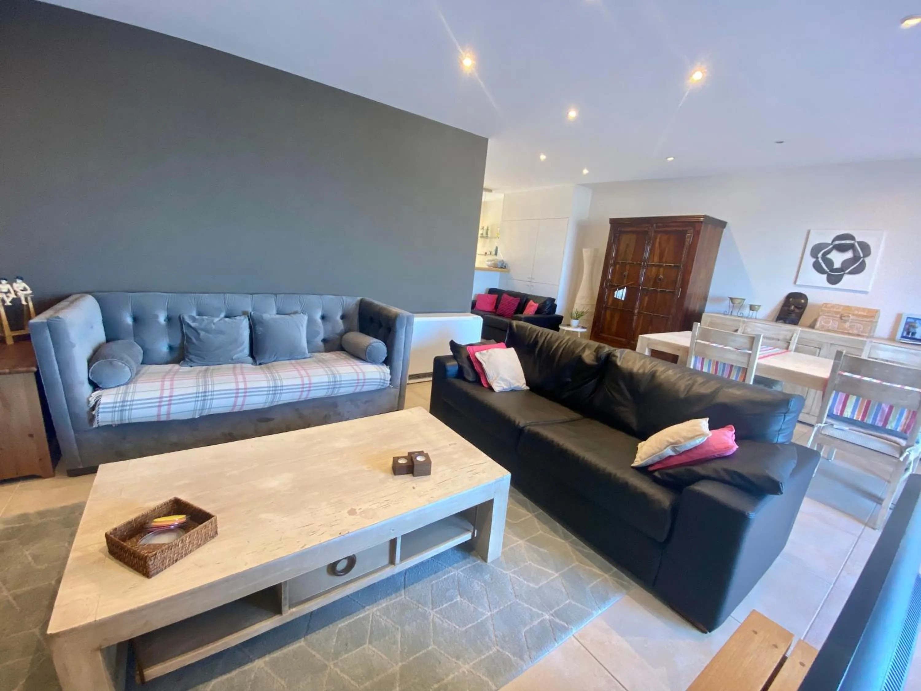 Deluxe Apartment with Shared Pool