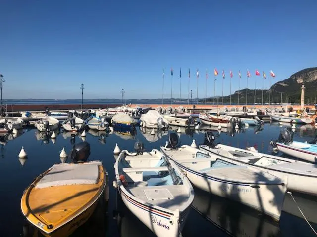 Neighbourhood in RTA Doria