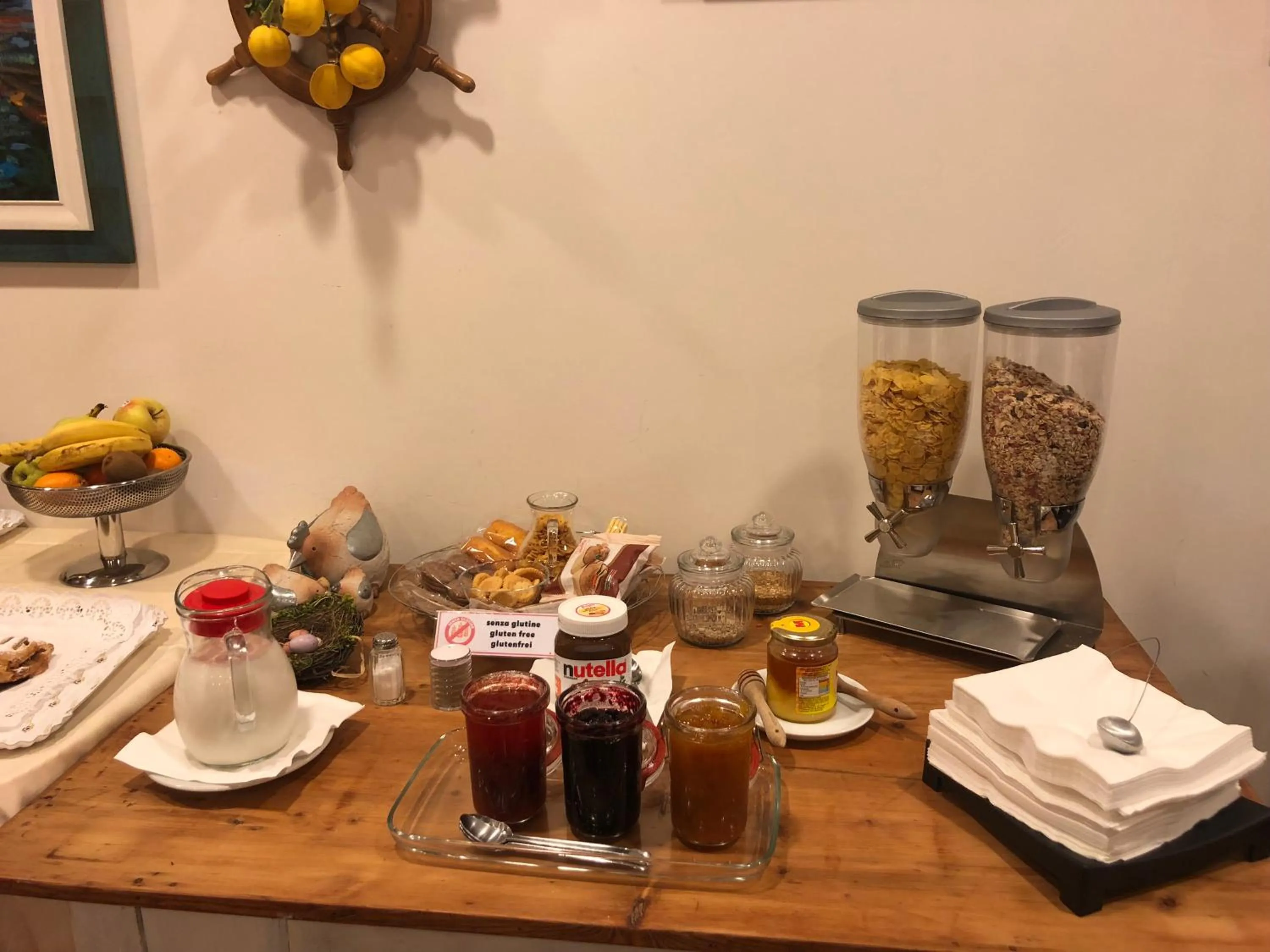 Buffet breakfast in RTA Doria