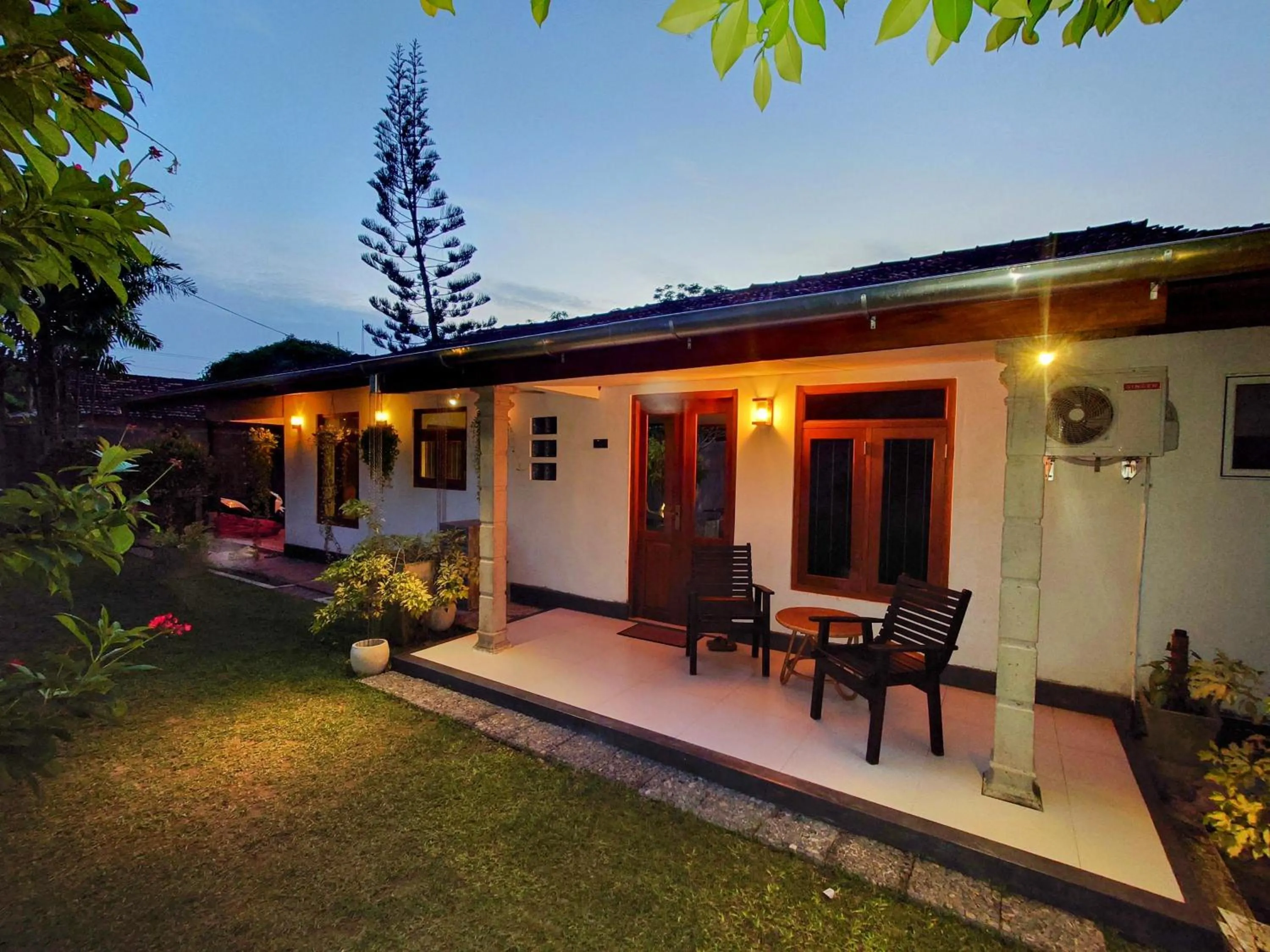 Property building in The Whitegates Lodge
