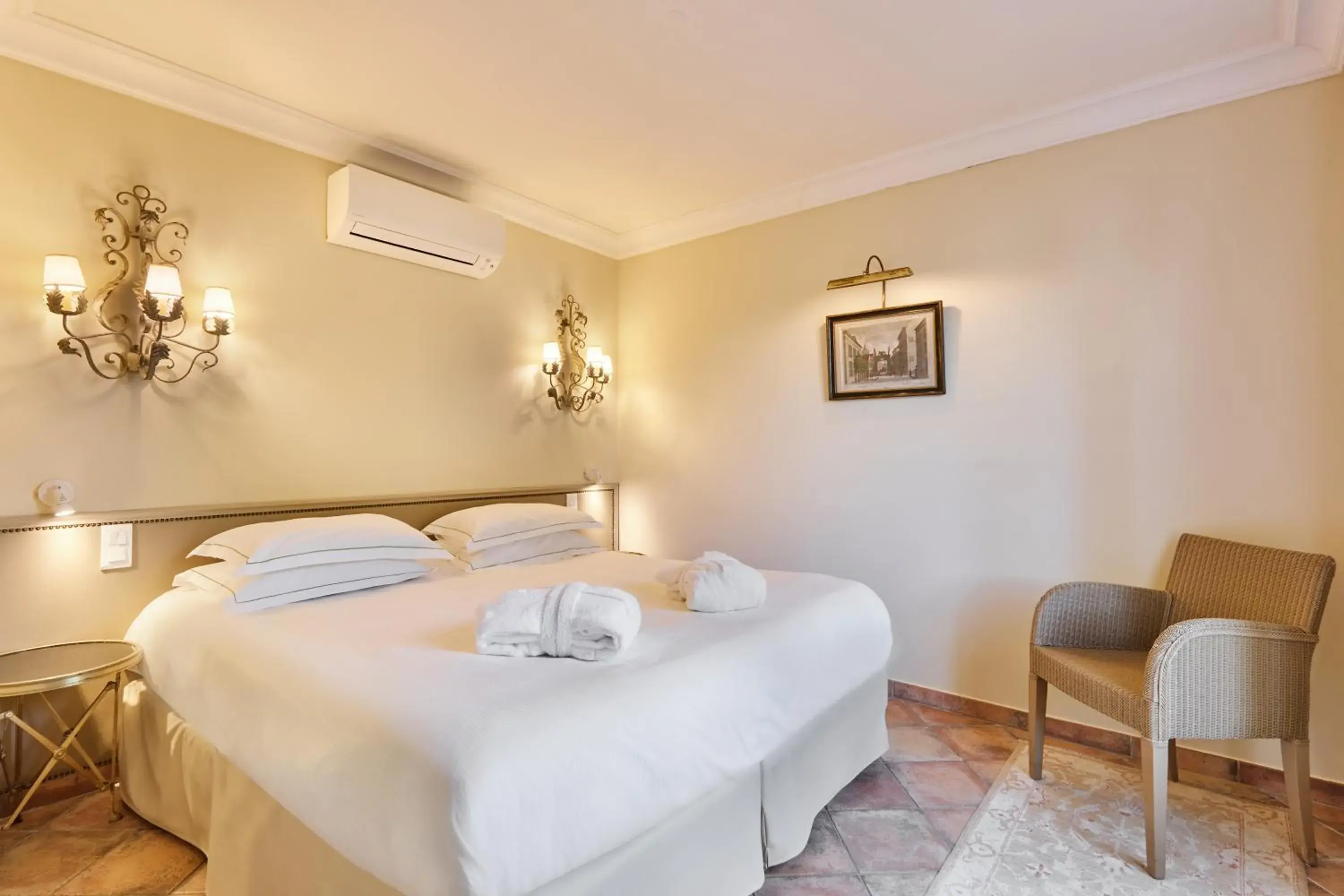 Junior King Suite with Sofa Bed and Balcony - Valley View/Non-Smoking in La Bastide du Calalou Hotel & Spa, BW Signature Collection Junior King Suite with Sofa Bed and Balcony - Valley View/Non-Smoking in La Bastide du Calalou Hotel & Spa, BW Signature Collection