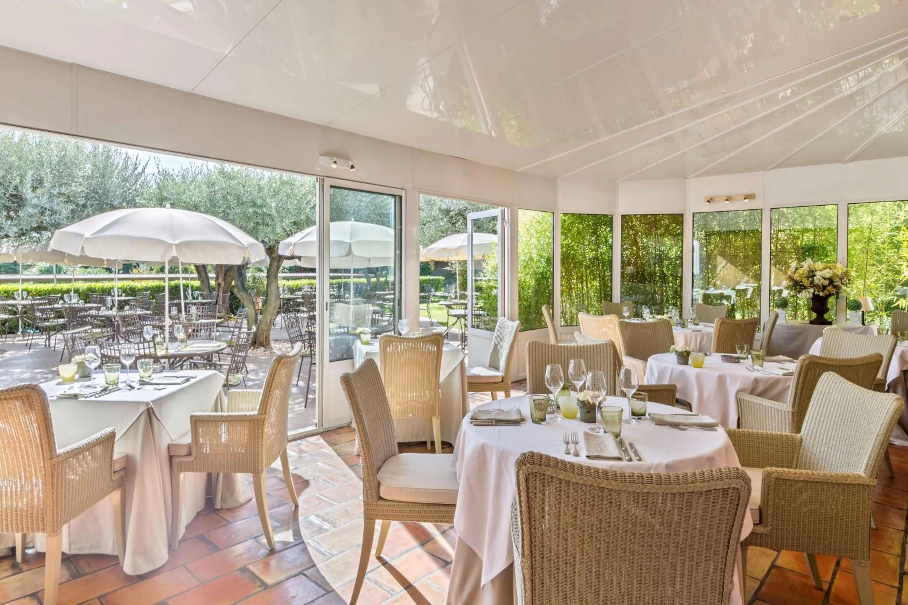 Restaurant/places to eat in La Bastide du Calalou Hotel & Spa, BW Signature Collection