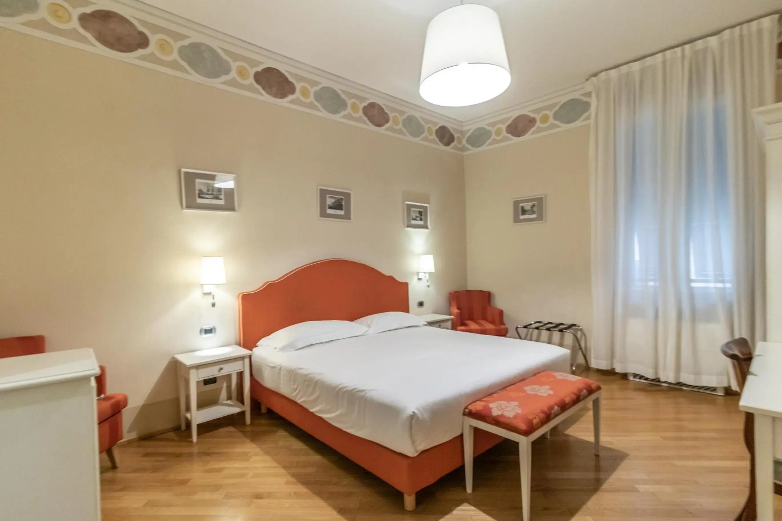 Double Room in Casa Isolani Luxury Rooms Piazza Maggiore Double Room in Casa Isolani Luxury Rooms Piazza Maggiore