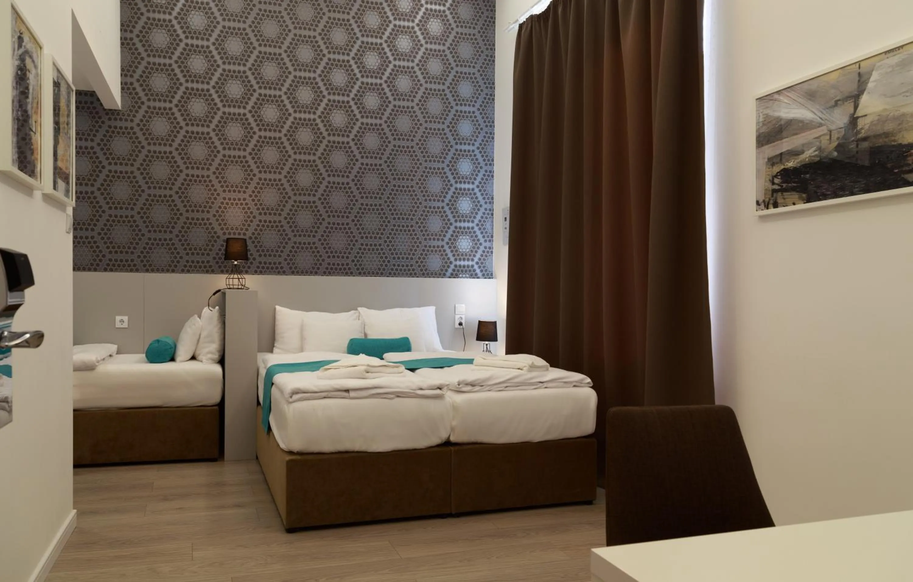 Deluxe Triple Room - single occupancy in Hotel Mika Downtown