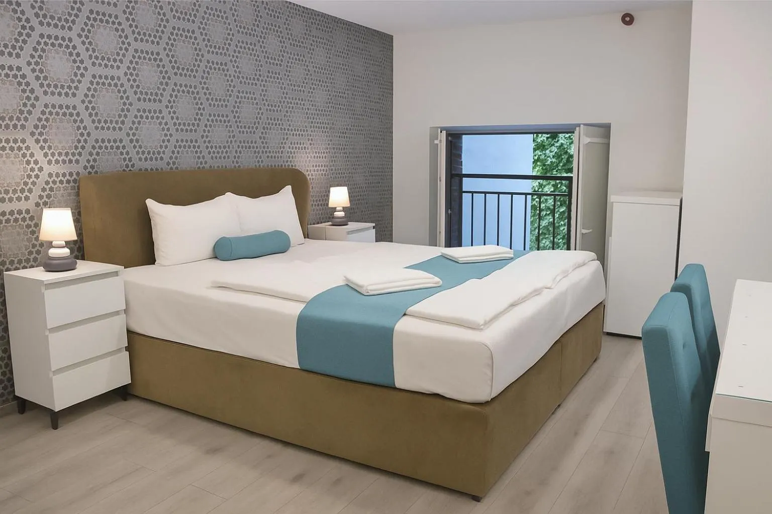 Bed in Hotel Mika Downtown