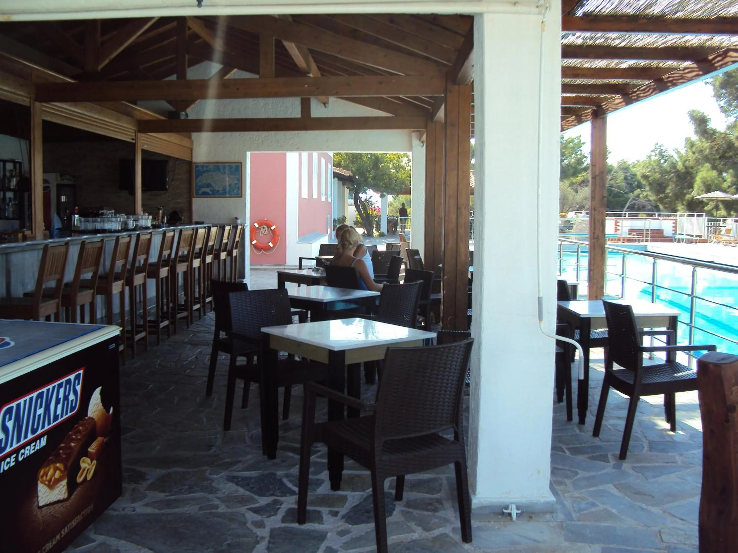 Food and drinks in Mykali Hotel