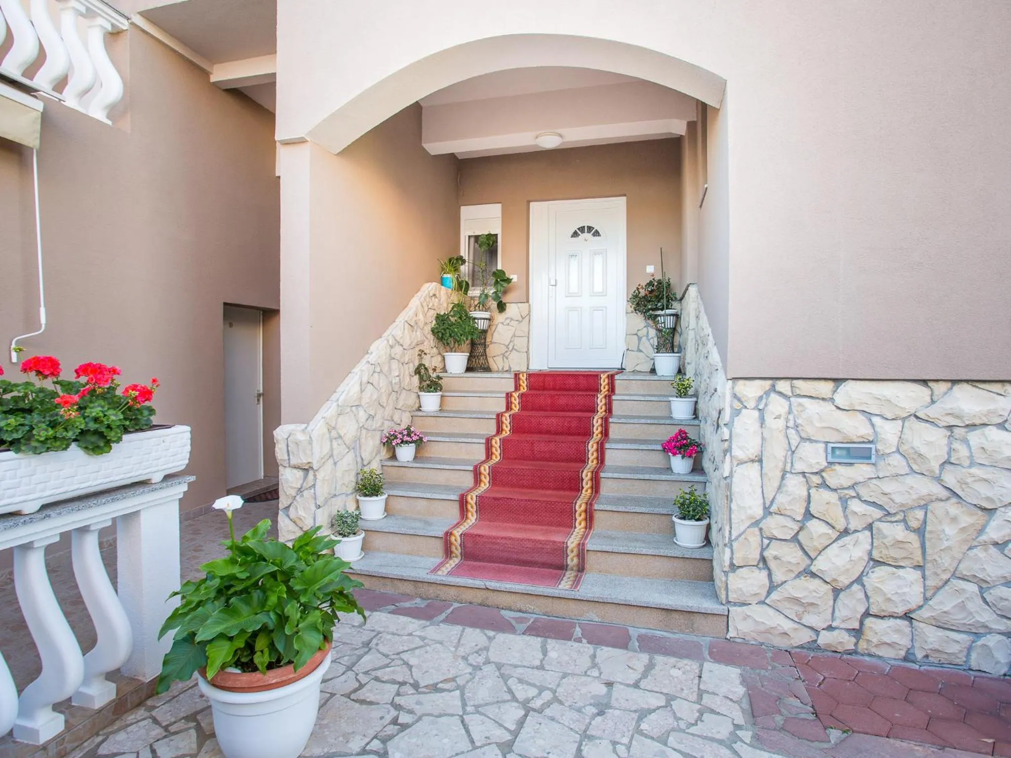 Decorative detail in Villa Valentina