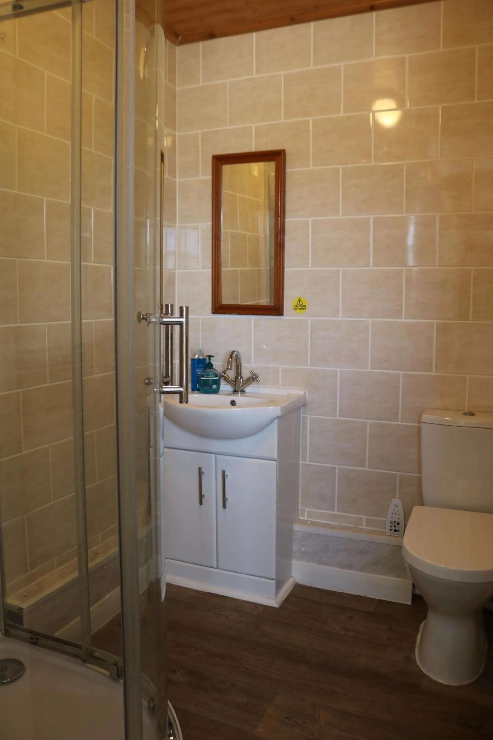 Shower in Littlestone Hotel