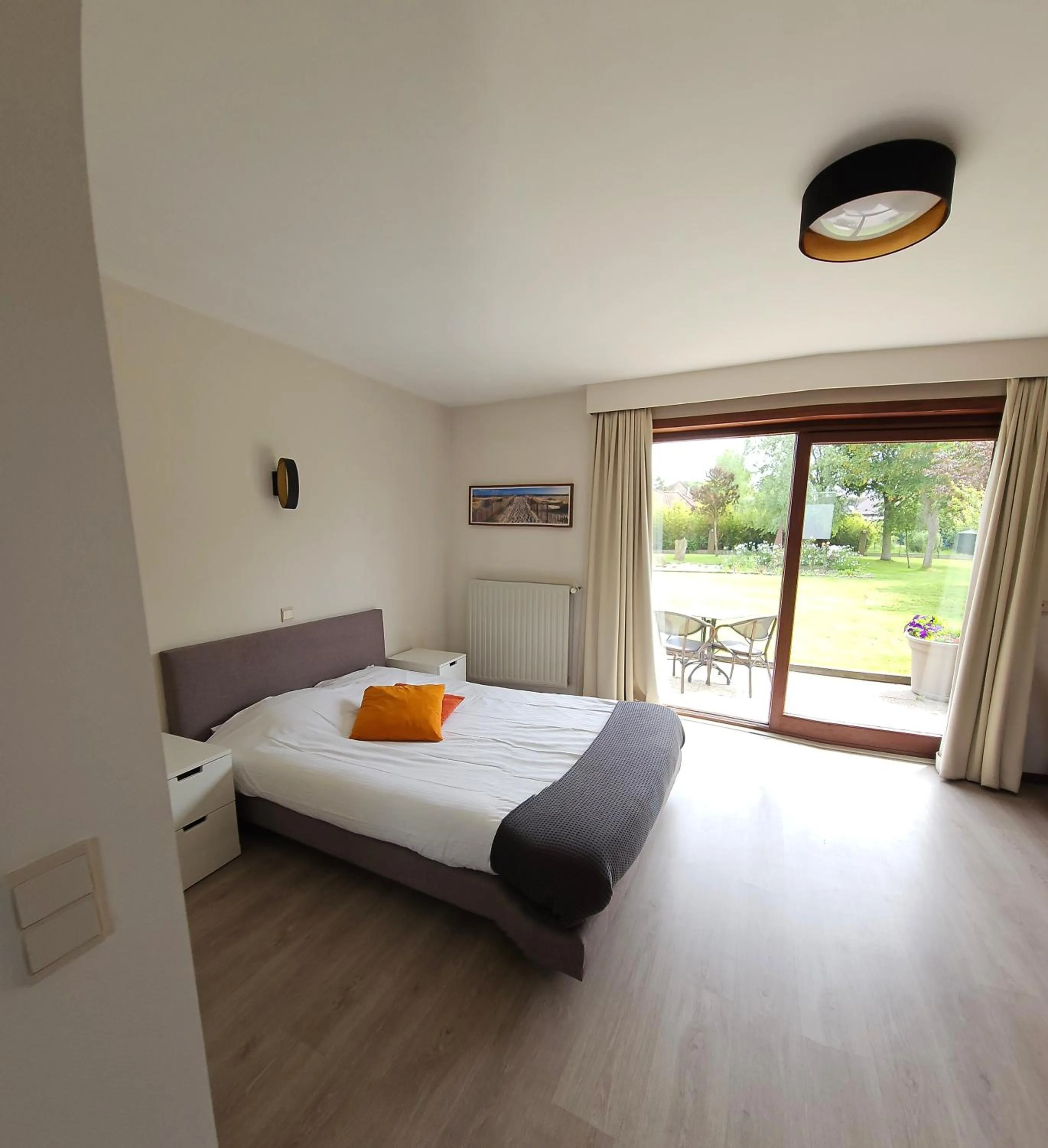 Bedroom, Bed in Hotel Westendia and Free Parking Top Breakfast