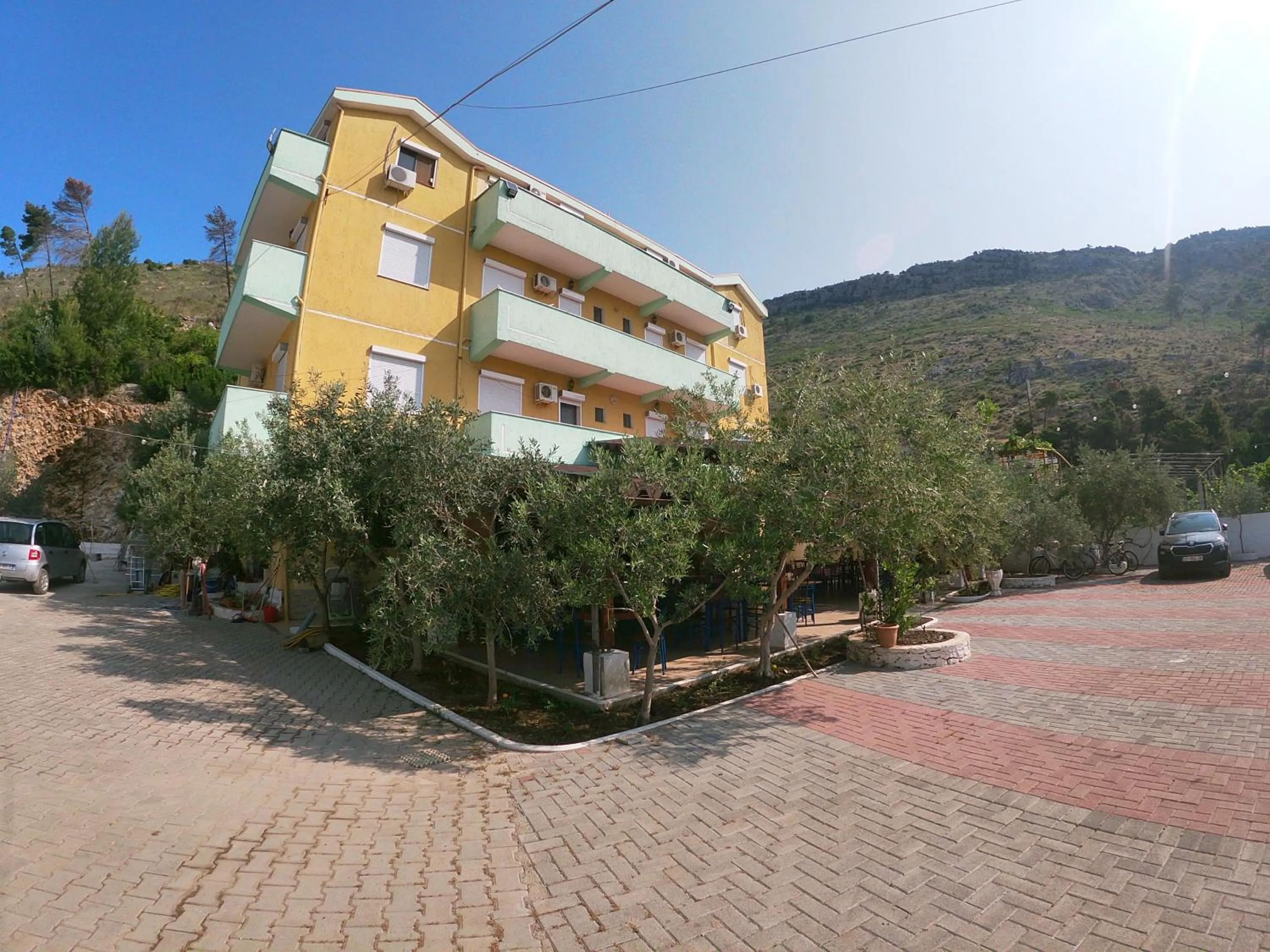 Hotel Bolonja