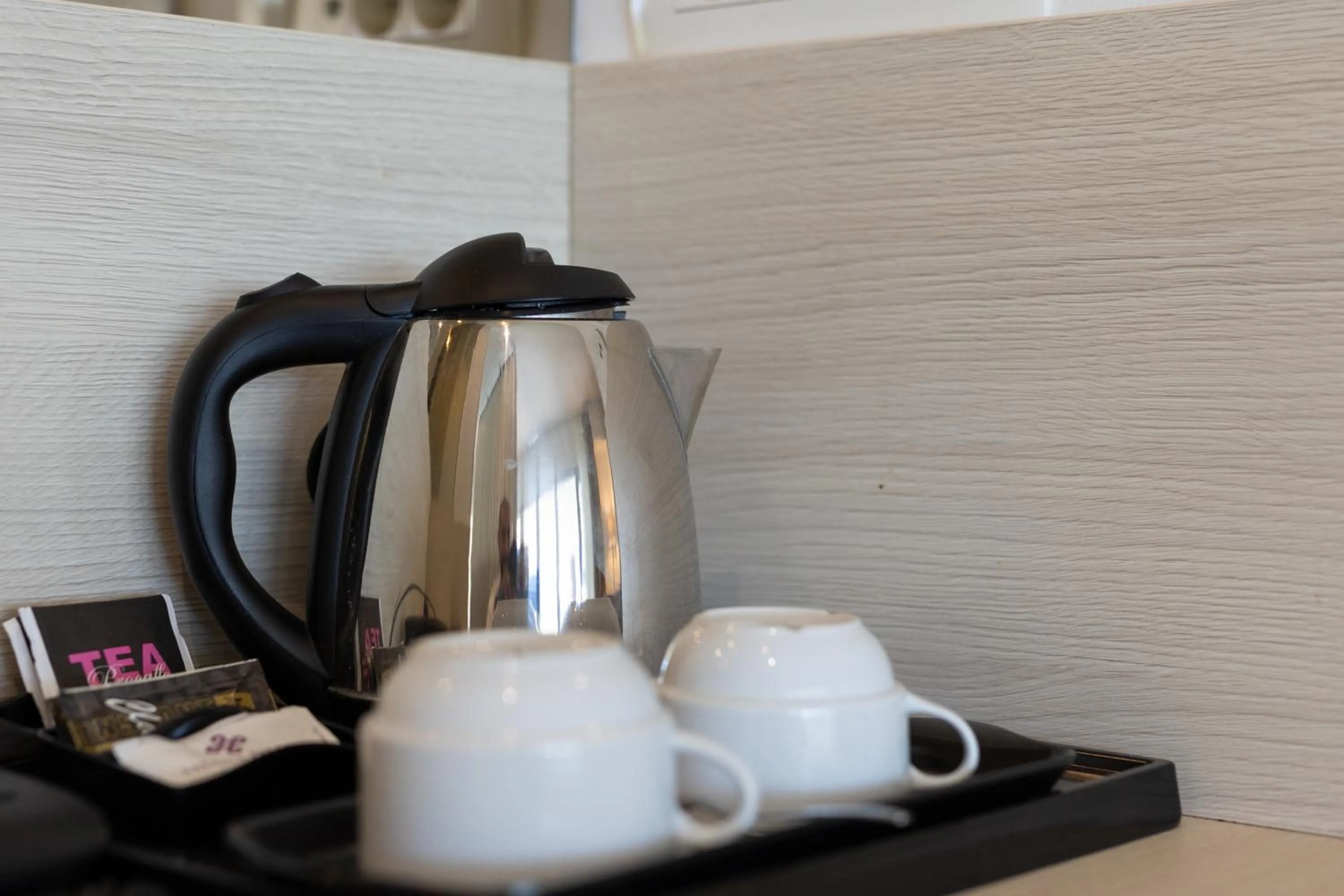 Coffee/tea facilities in Hotel Salona Palace