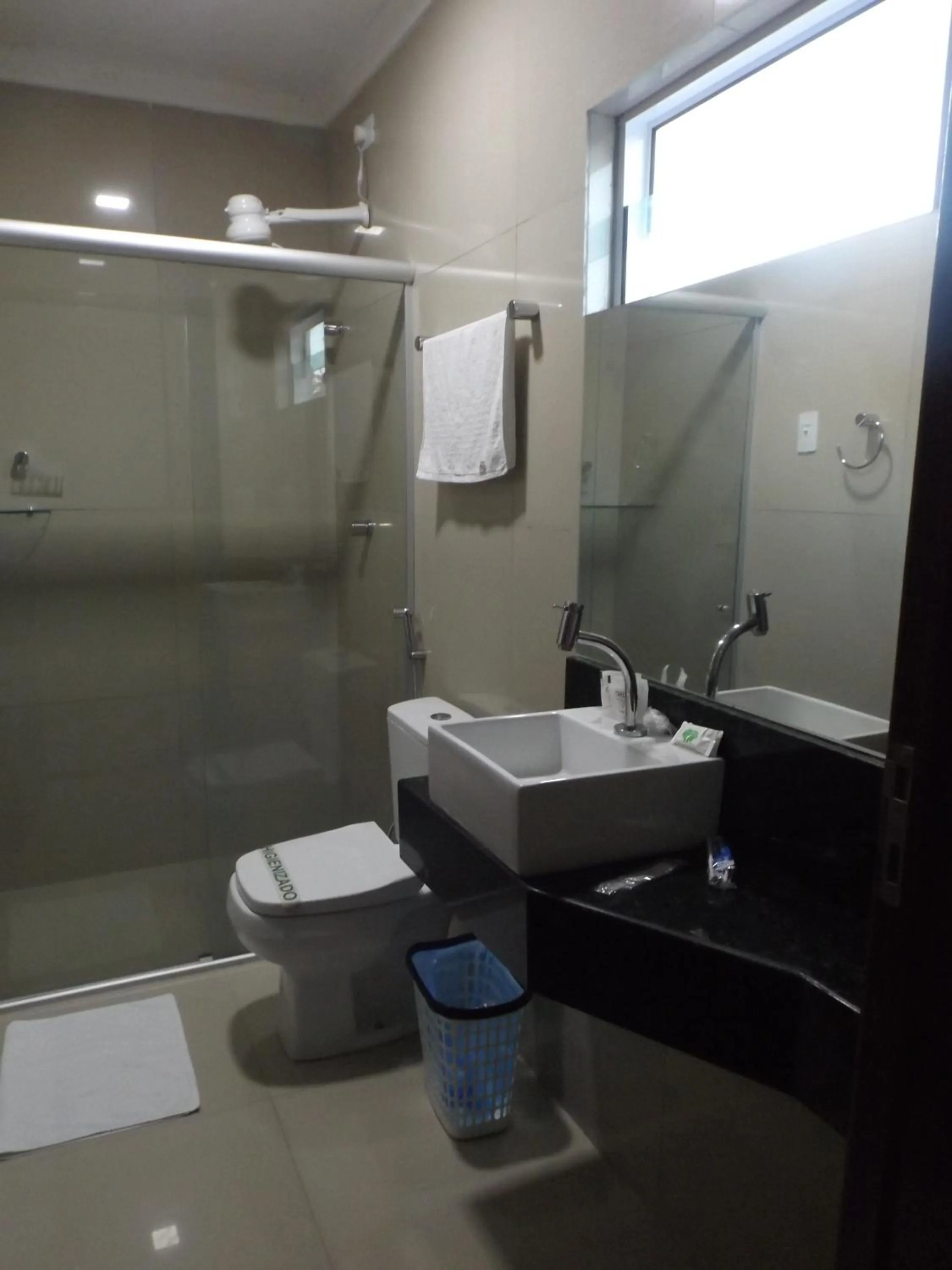 Shower in Altiplano Hotel