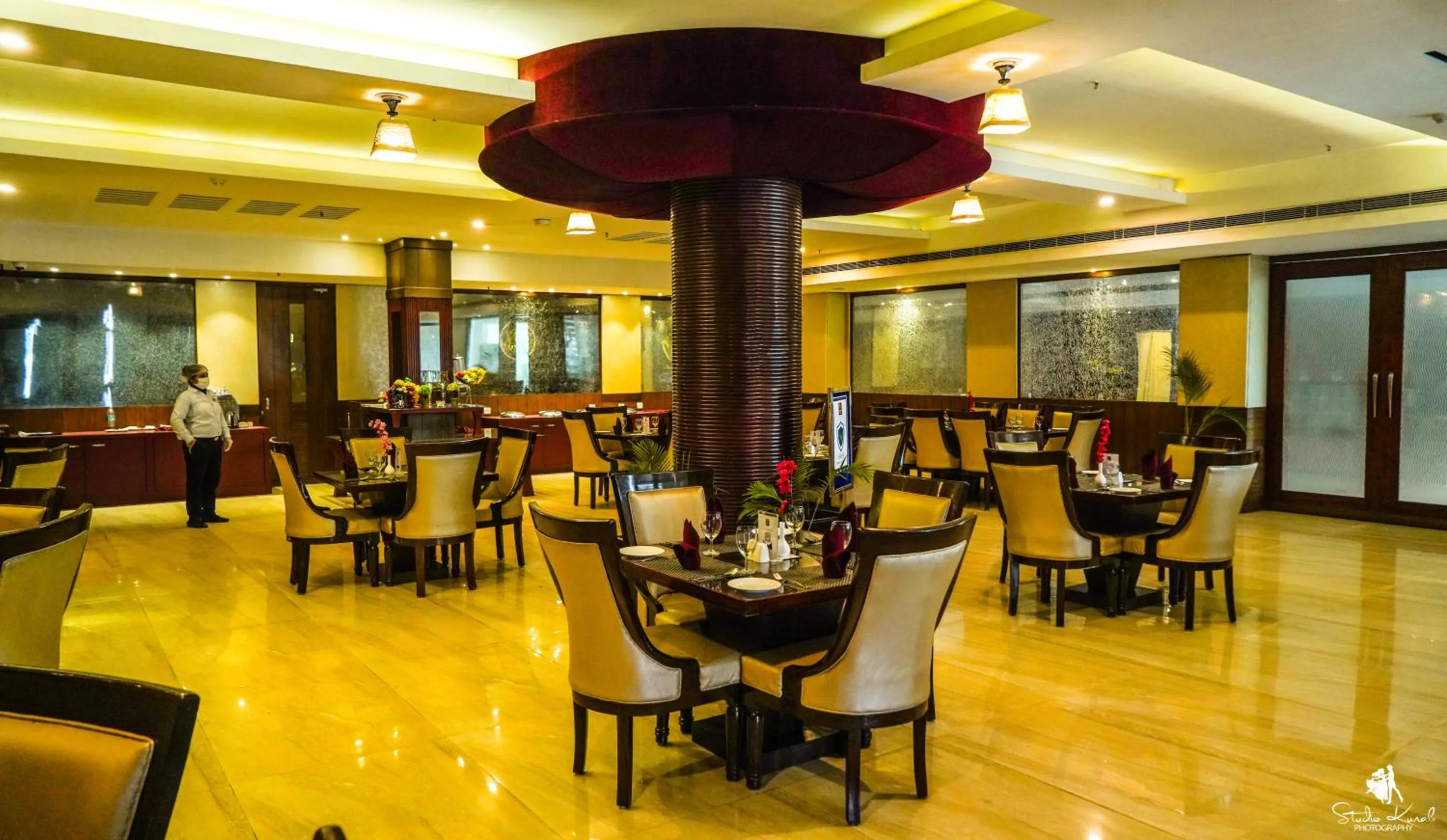 Food and drinks, Restaurant/Places to Eat in Clarion Inn Amps Patiala