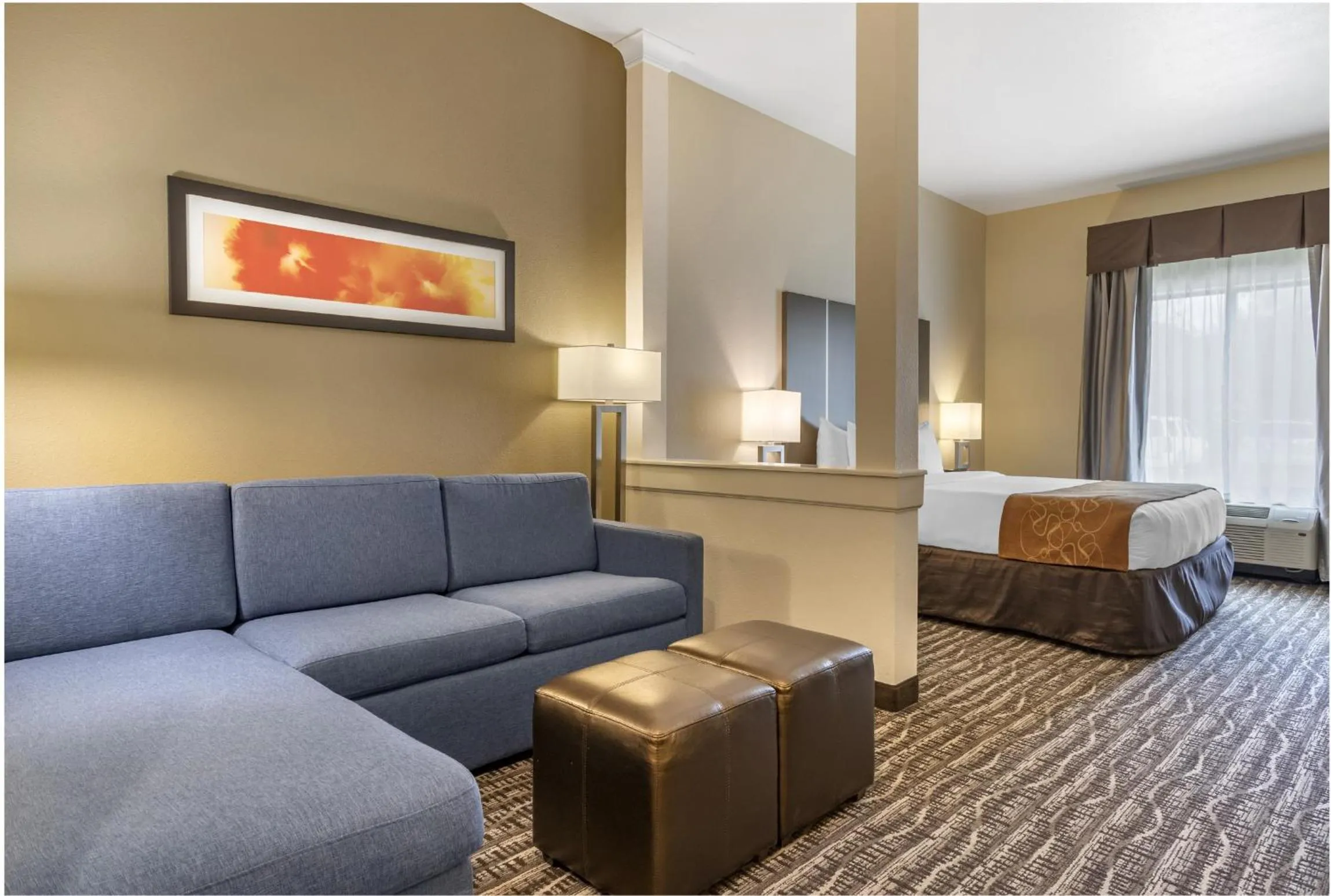 Living room in Comfort Suites Near Sam Houston Race Park