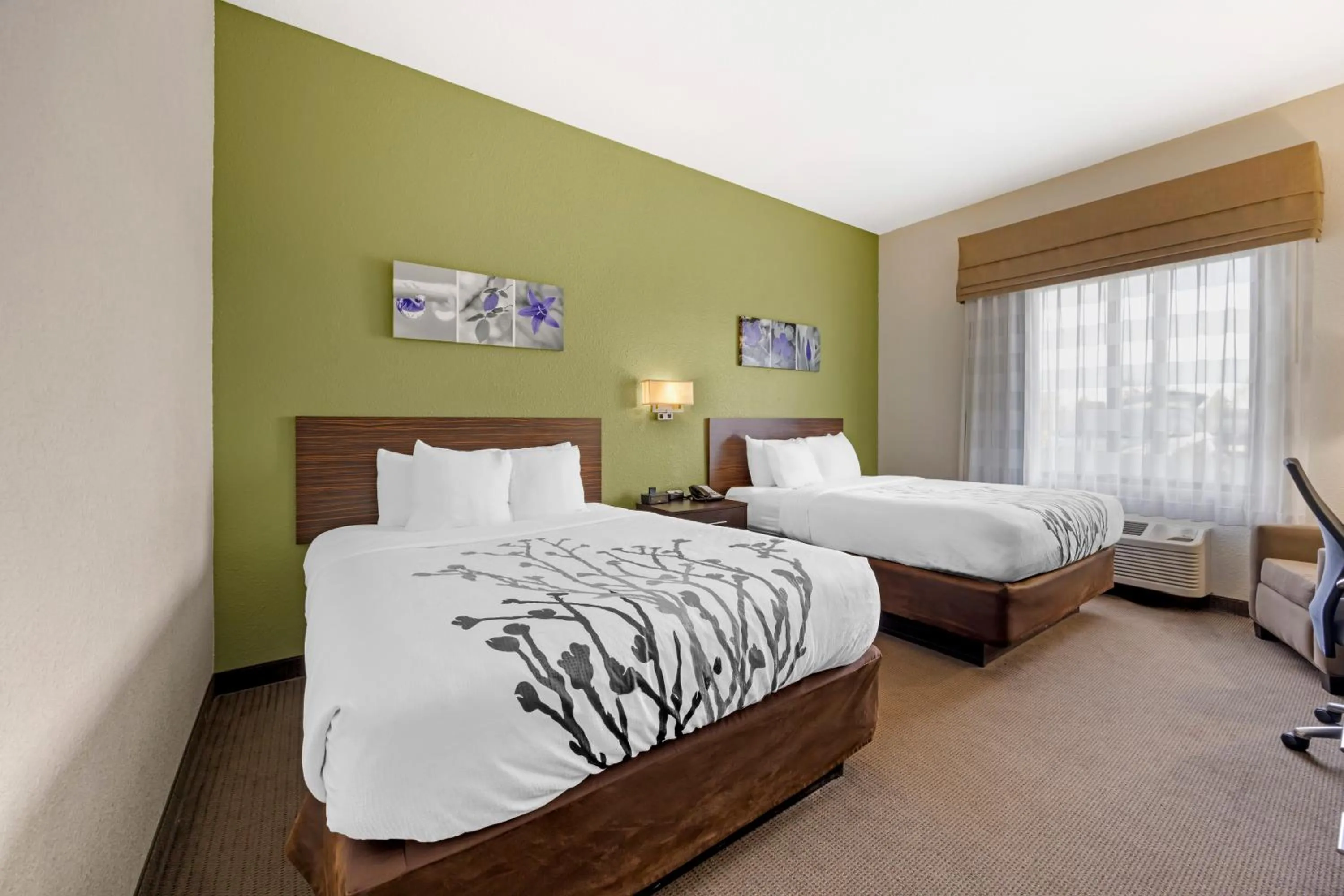 Bed in Sleep Inn & Suites Columbia