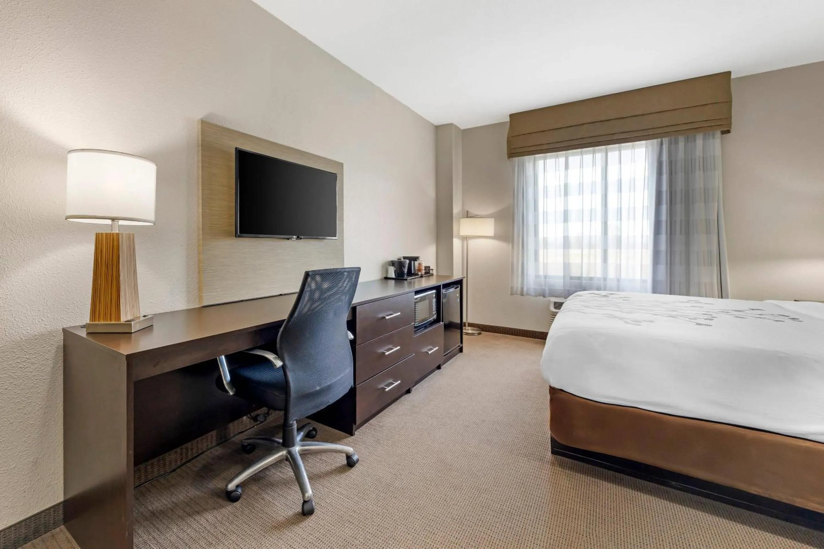 Bedroom, Bed in Sleep Inn & Suites Columbia