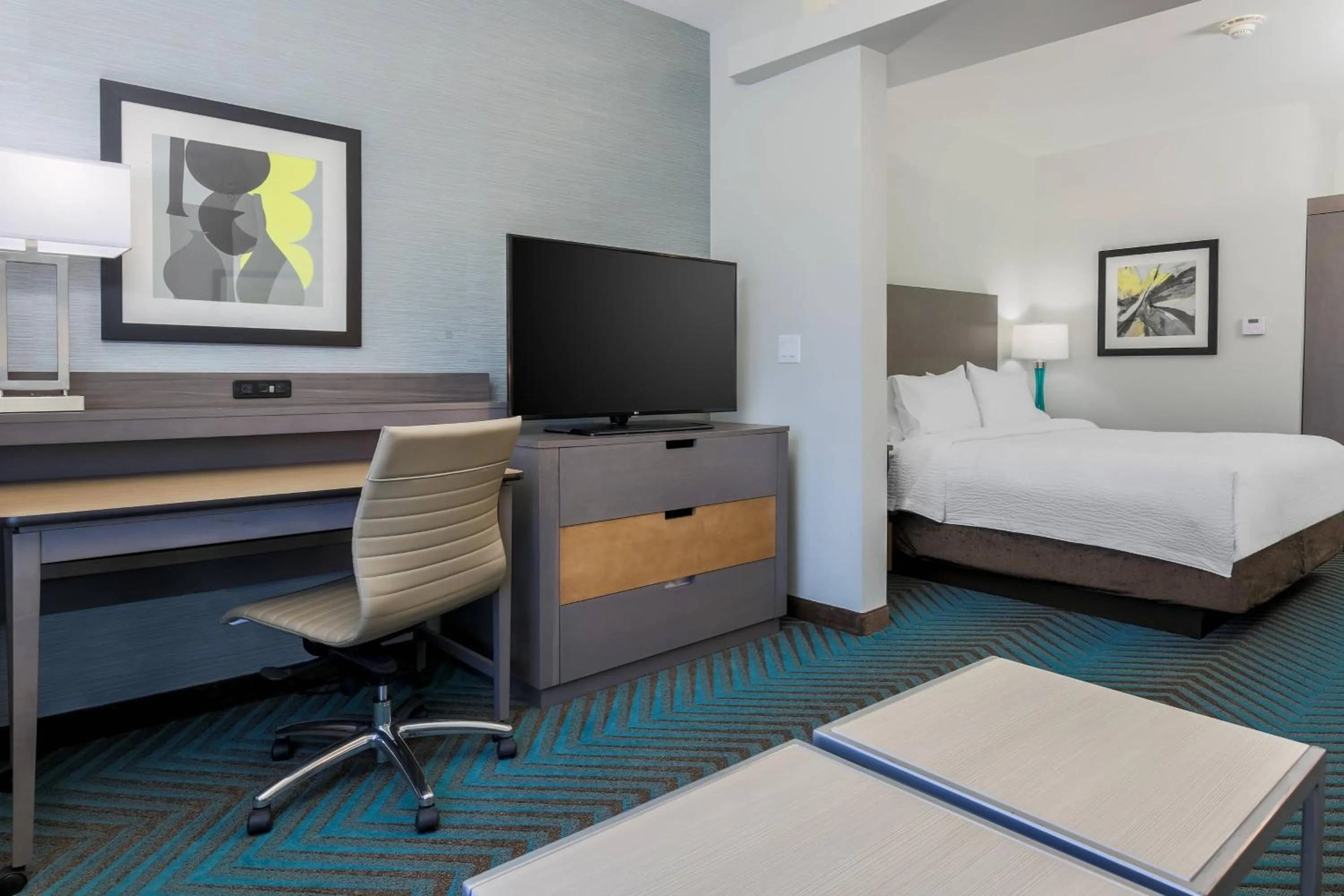 Photo of the whole room, Bed in Fairfield Inn & Suites by Marriott Wichita Falls Northwest