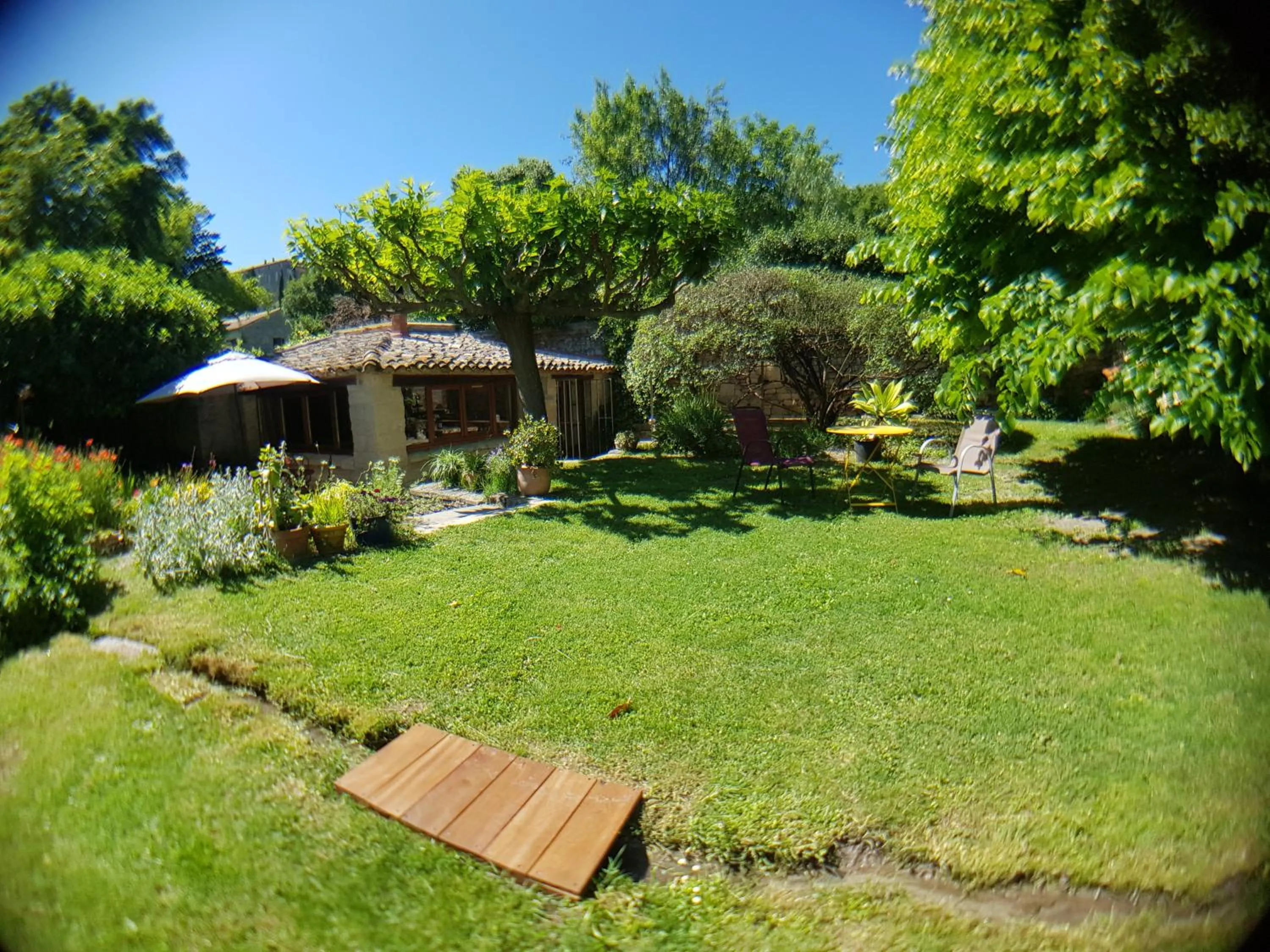 Property building in Mazet de Mô