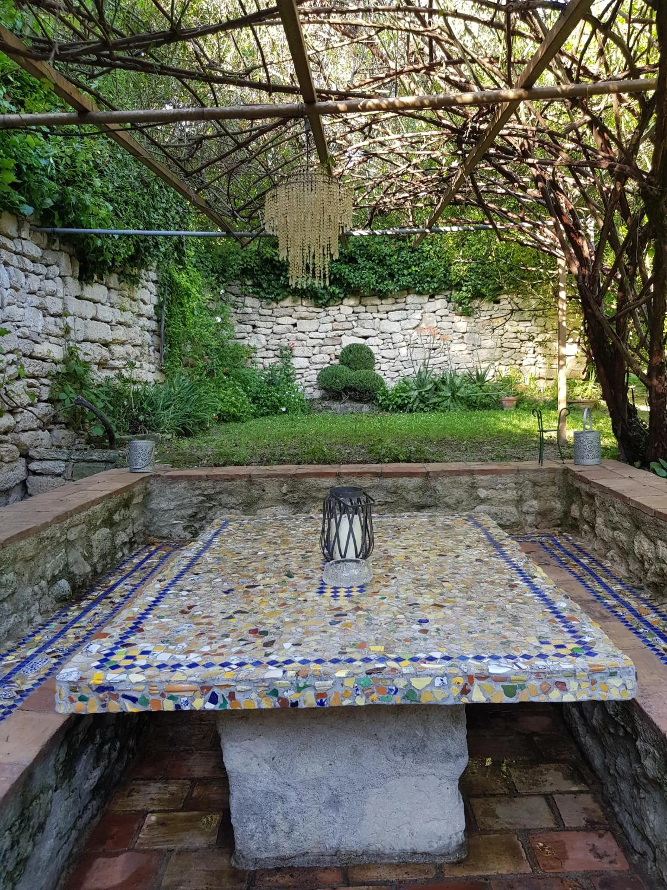 Garden view in Mazet de Mô