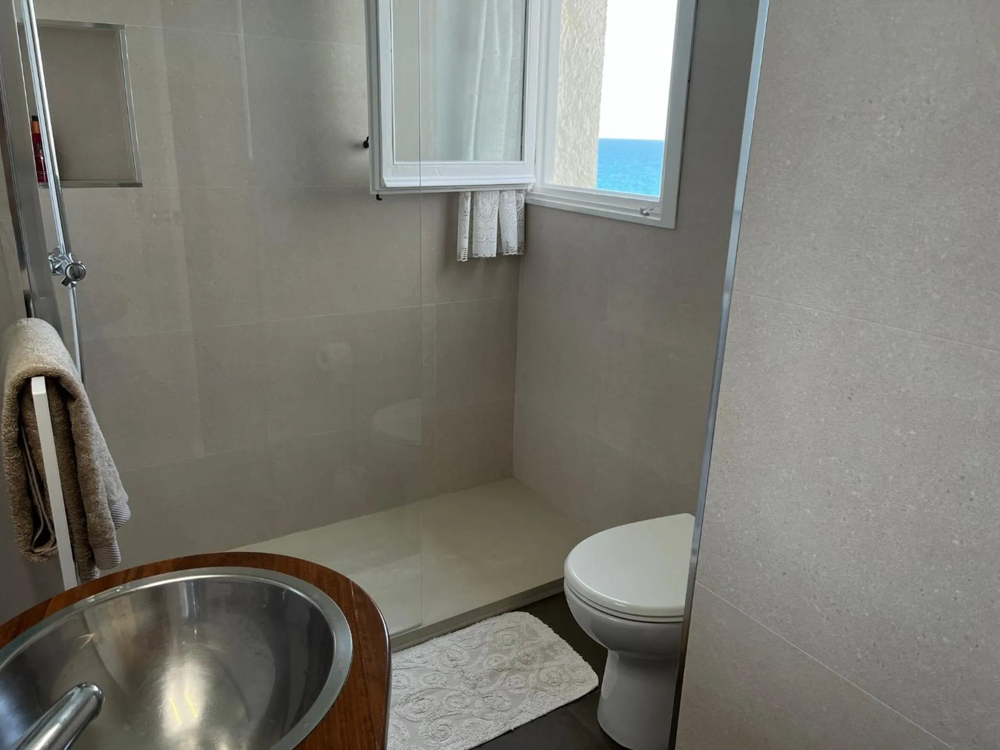 Apartamento en acantilado con wifi y aire acondicionado