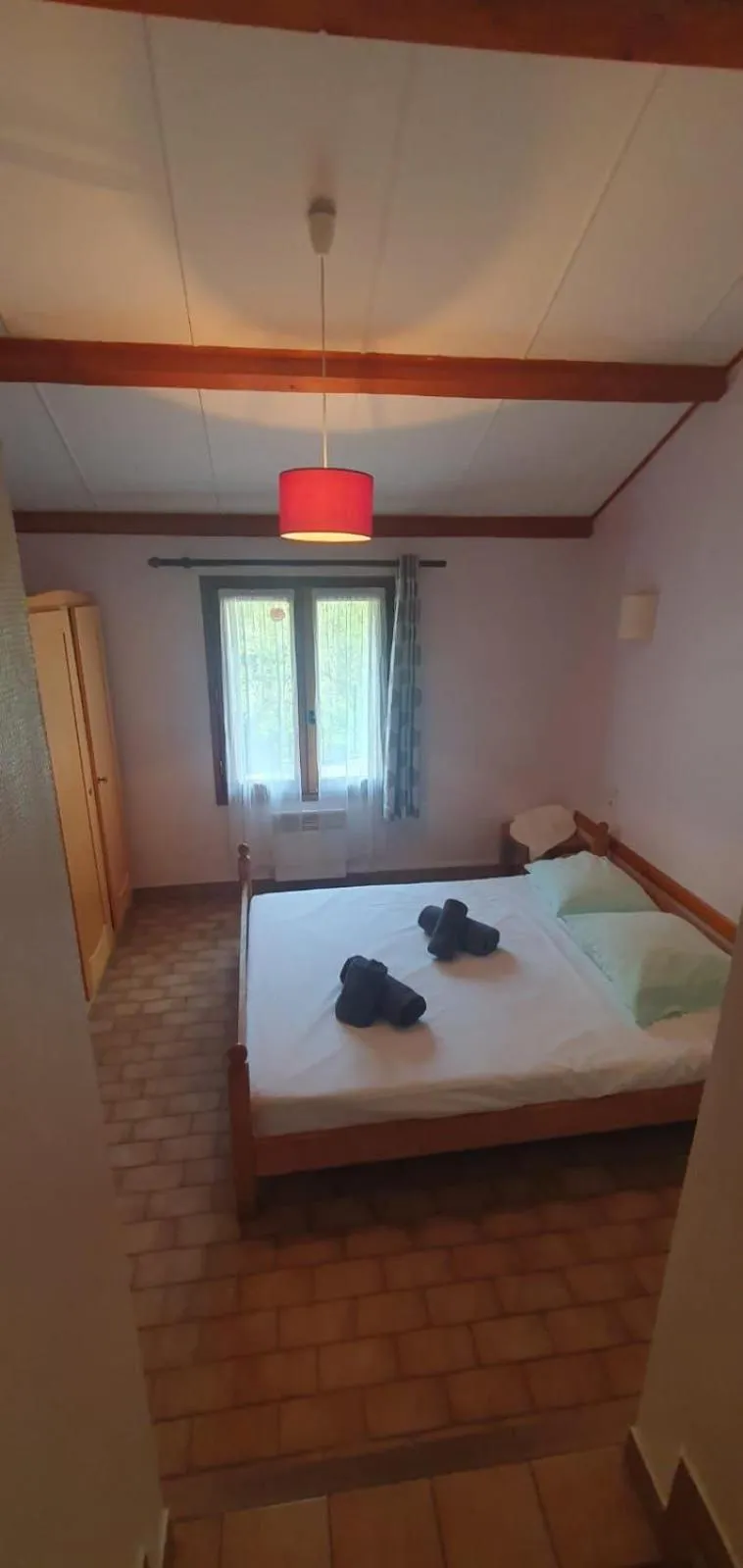 Bed in Hôtel des Bateliers