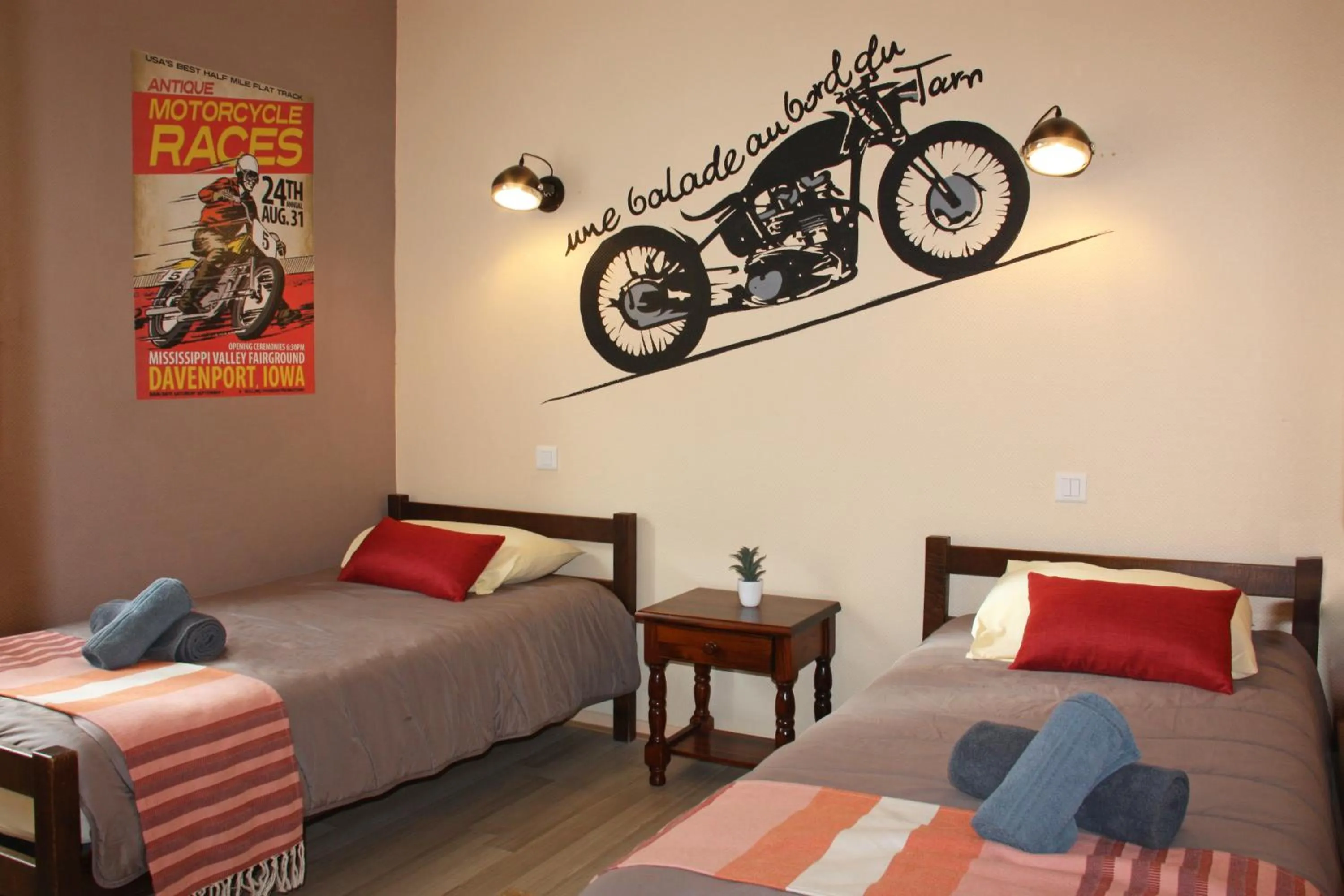 Bed in Hôtel des Bateliers