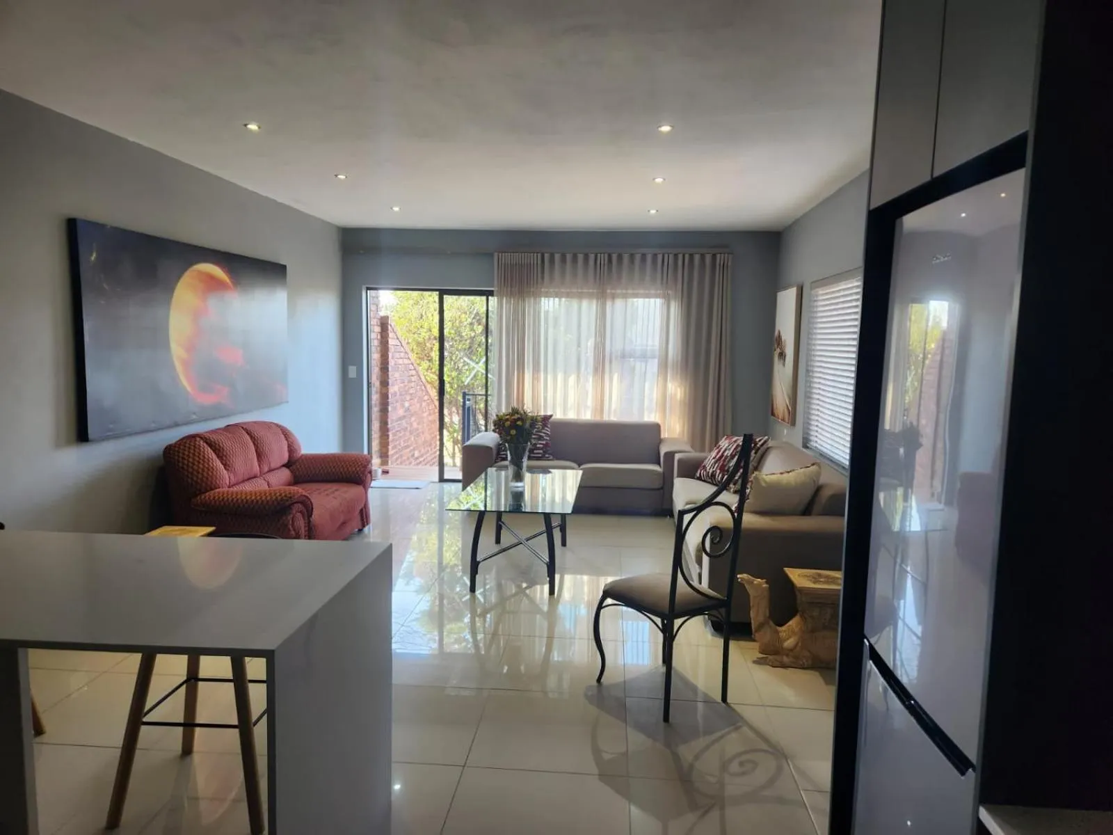 Communal lounge/ TV room in Fa'Trez Guest House & Spa