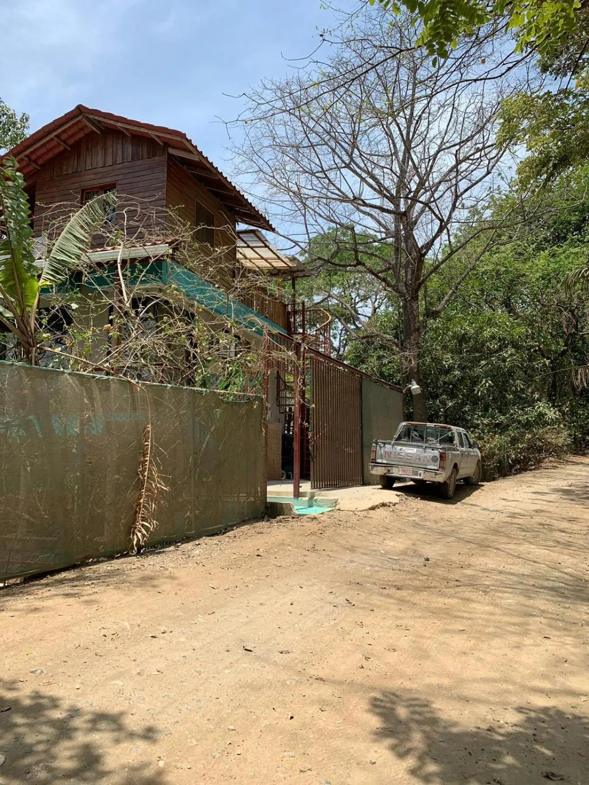 Burnt Toast Surfcamp