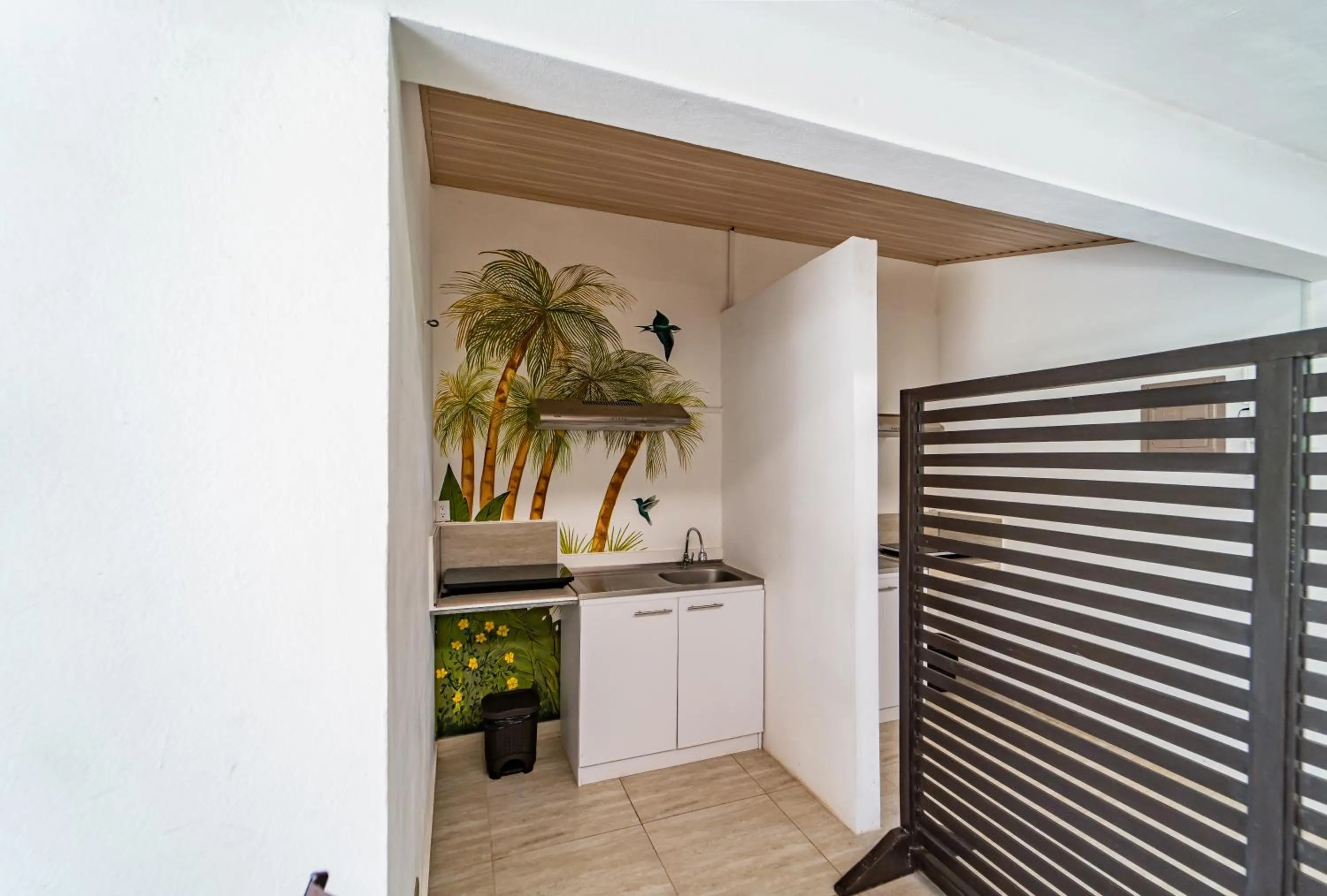 Kitchen or kitchenette in Las Perlitas Rentals Playa Samara