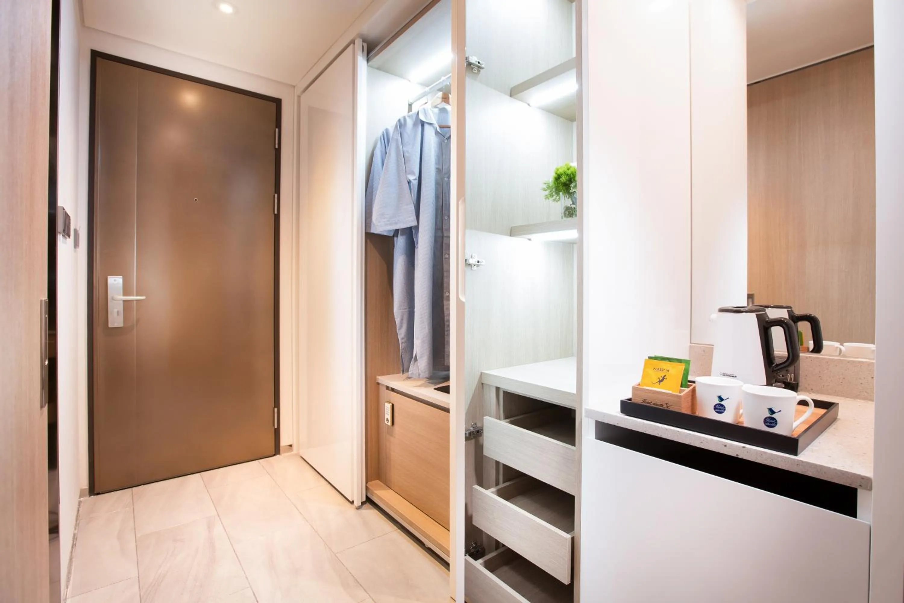 Hotel Whistlelark Jeju