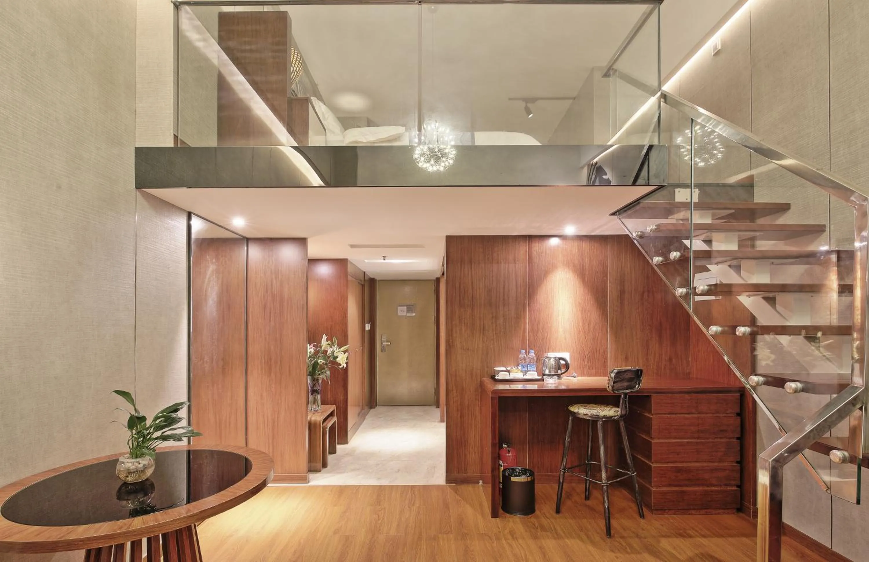 Decorative detail in Days Inn South Guangzhou Raiway Station