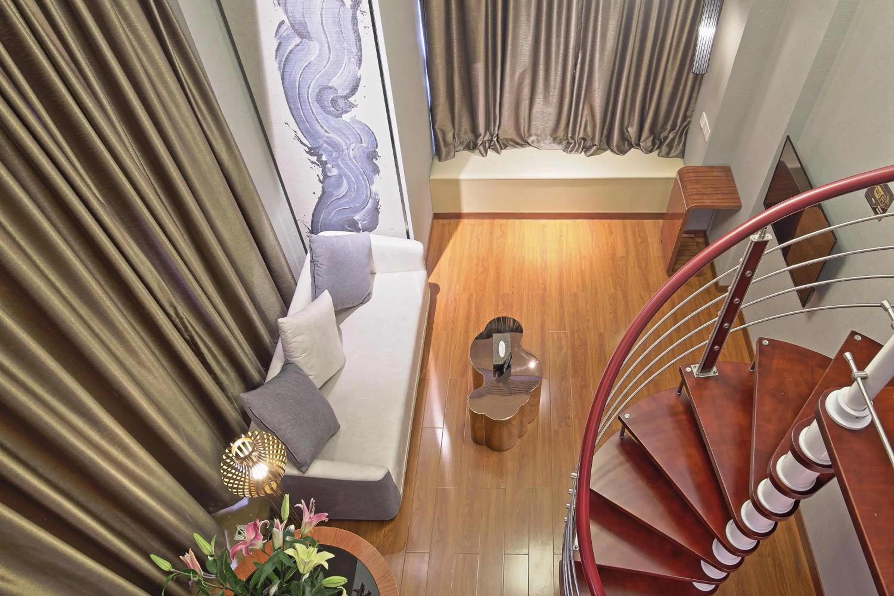 On site in Days Inn South Guangzhou Raiway Station