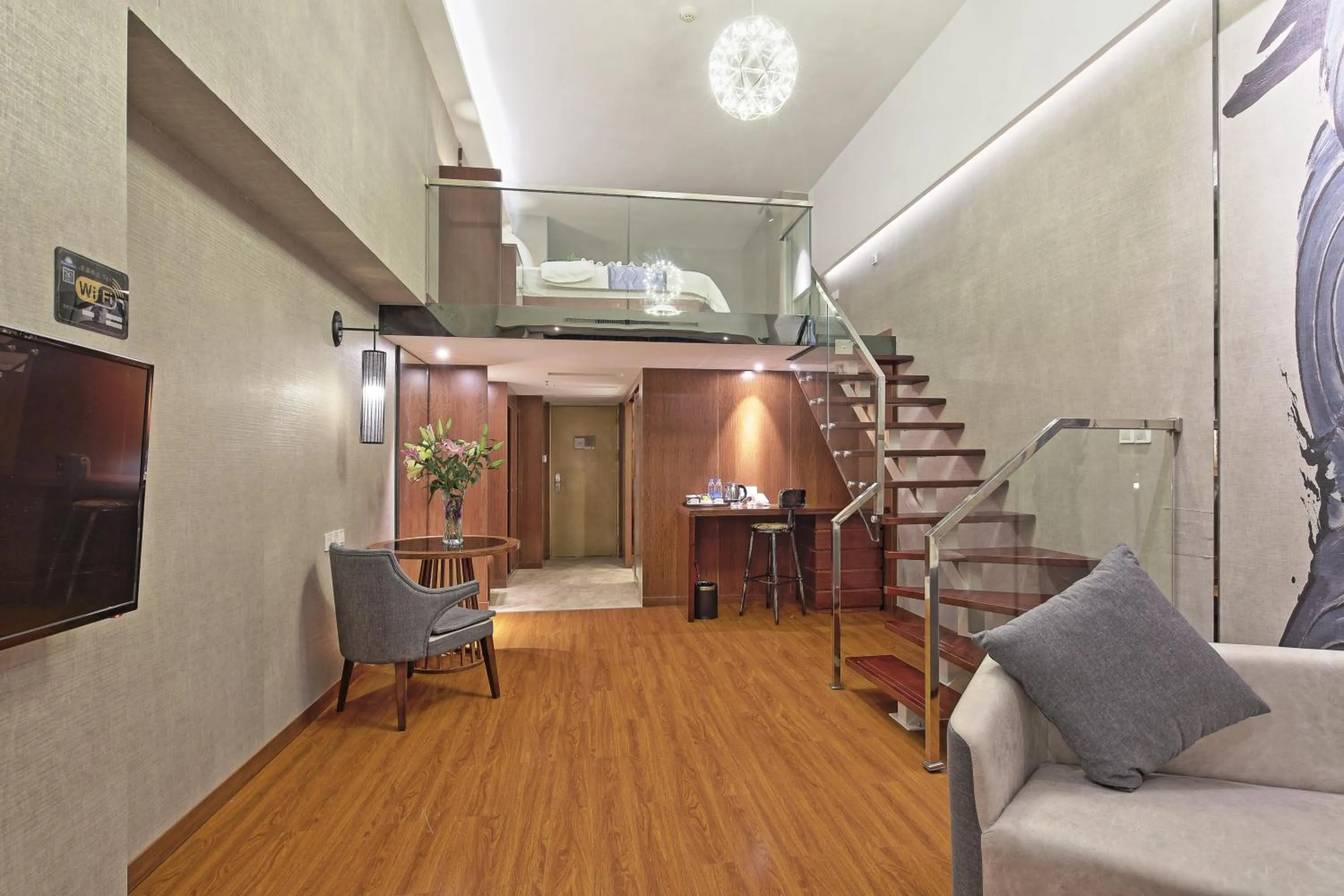 Decorative detail in Days Inn South Guangzhou Raiway Station