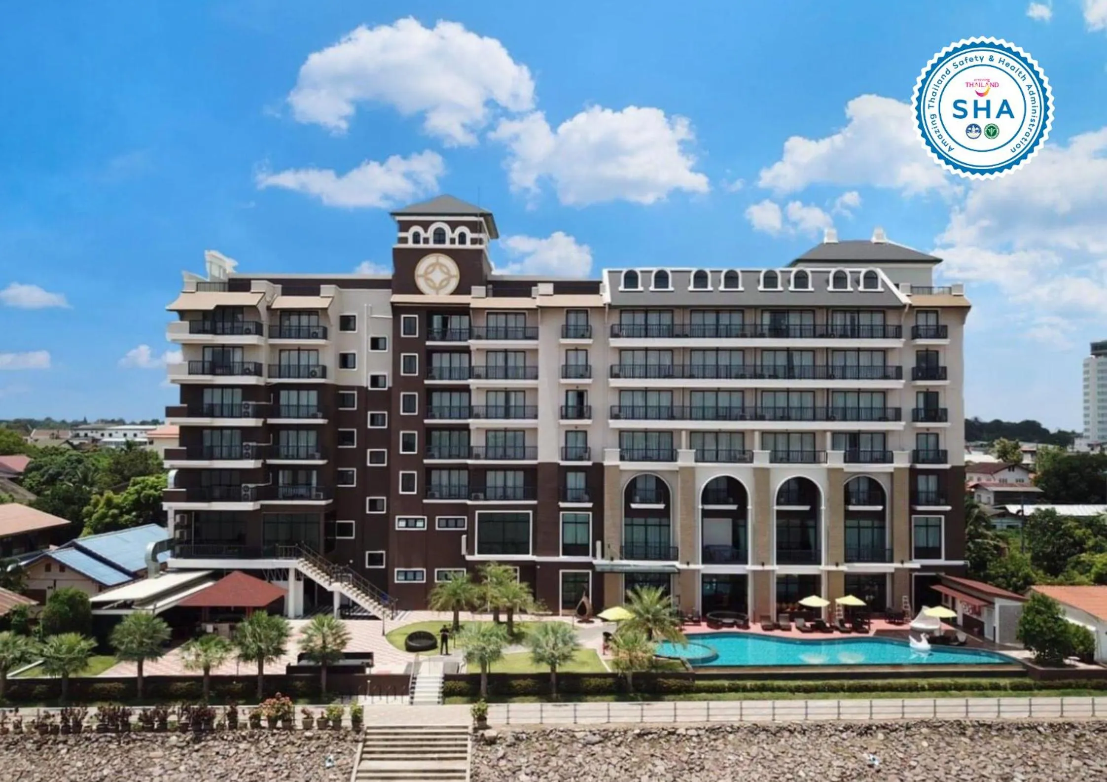 Property building in Hotel de Ladda