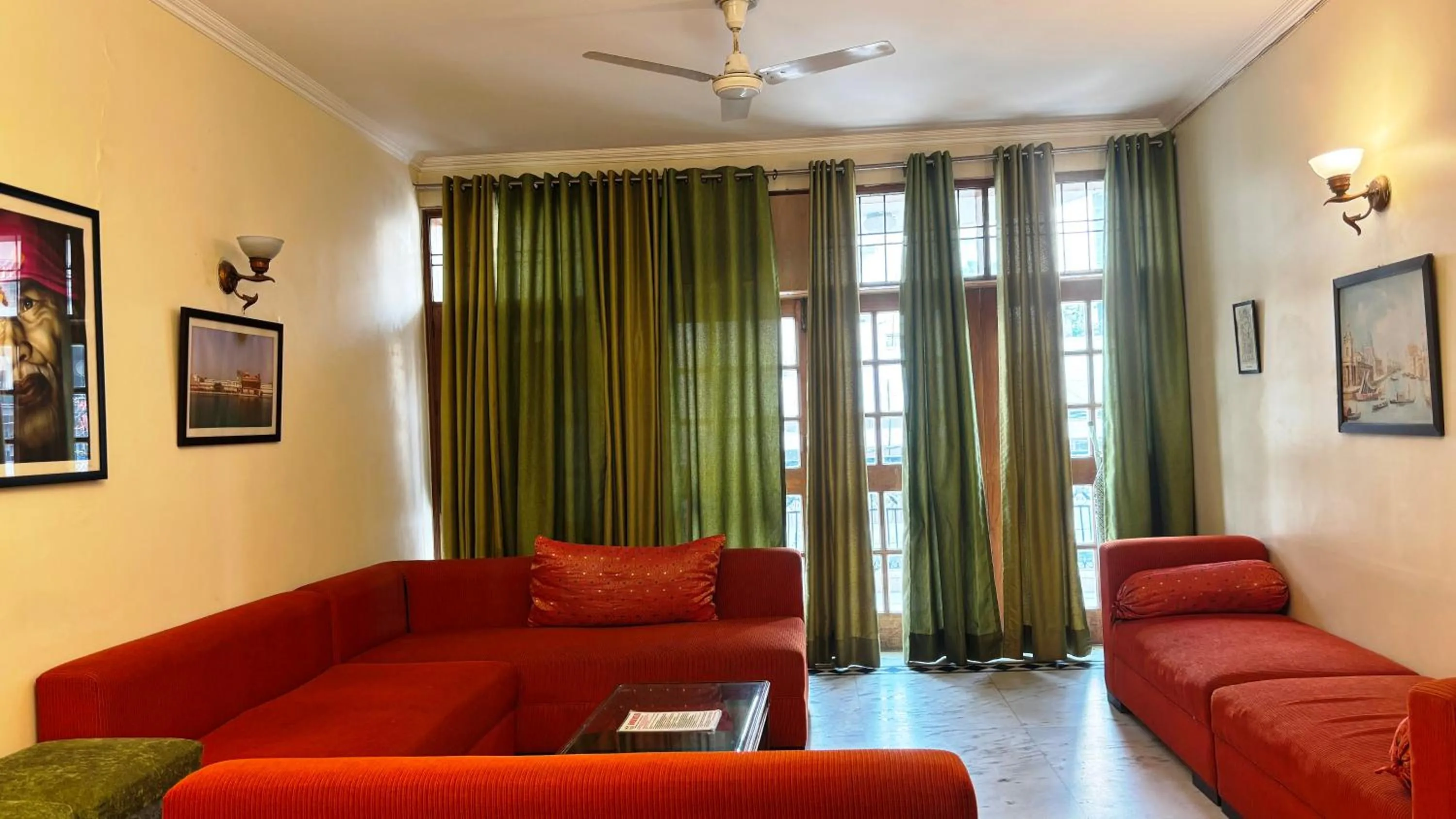 Living room in Under My Roof Green Park