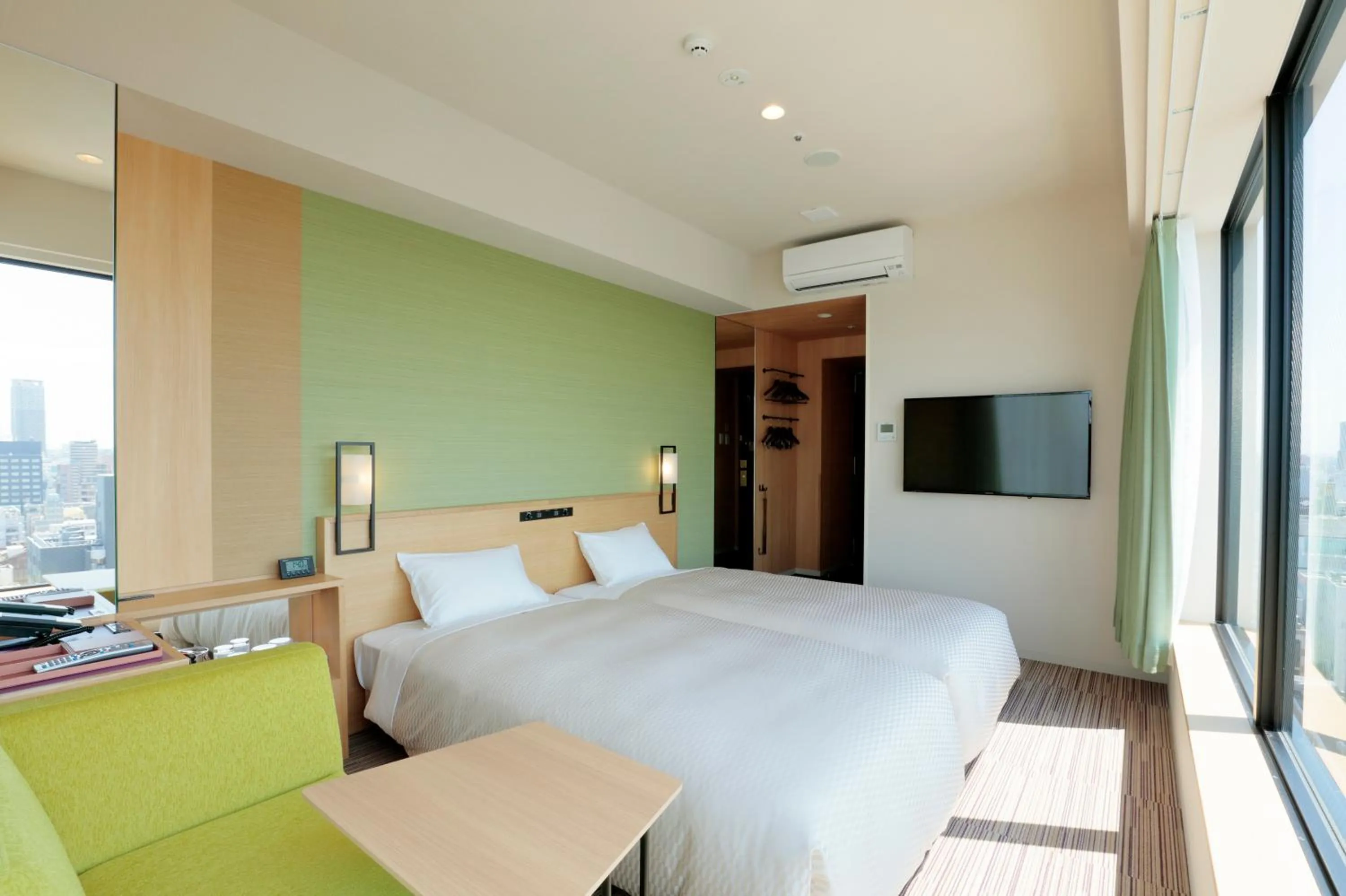 Bed in Candeo Hotels Osaka Namba