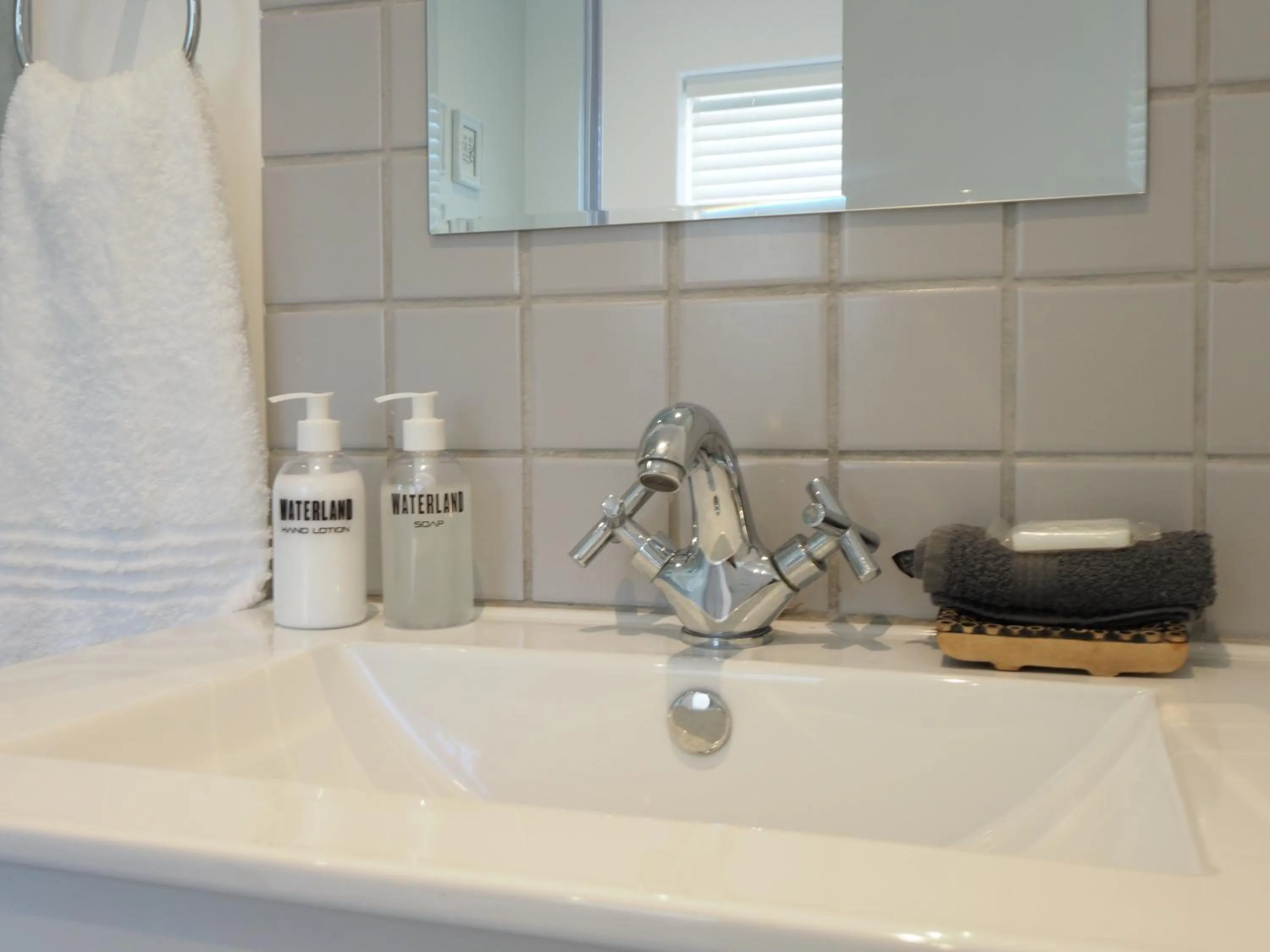 Bathroom in Waterland Lodge
