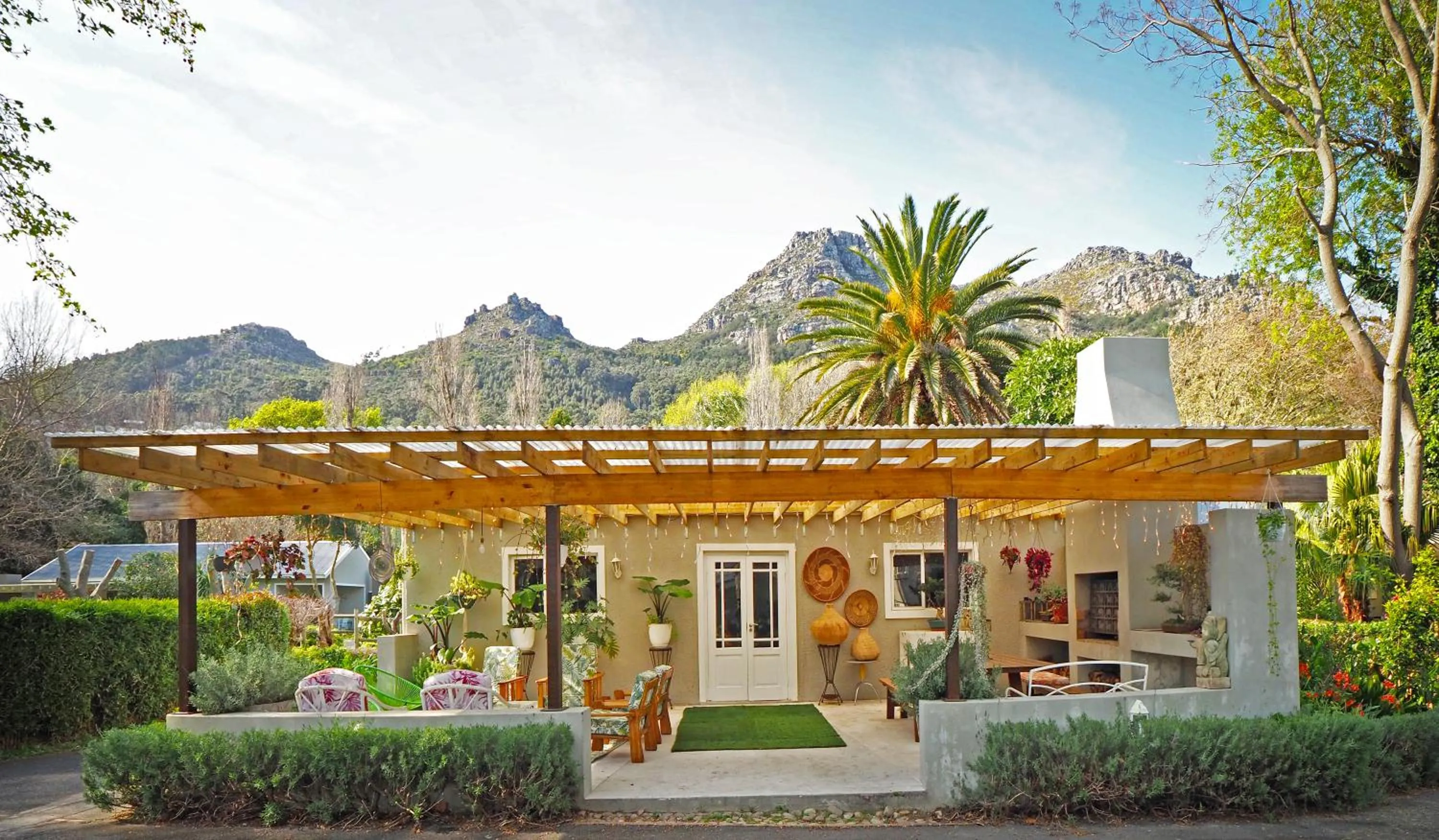 Restaurant/places to eat in Waterland Lodge