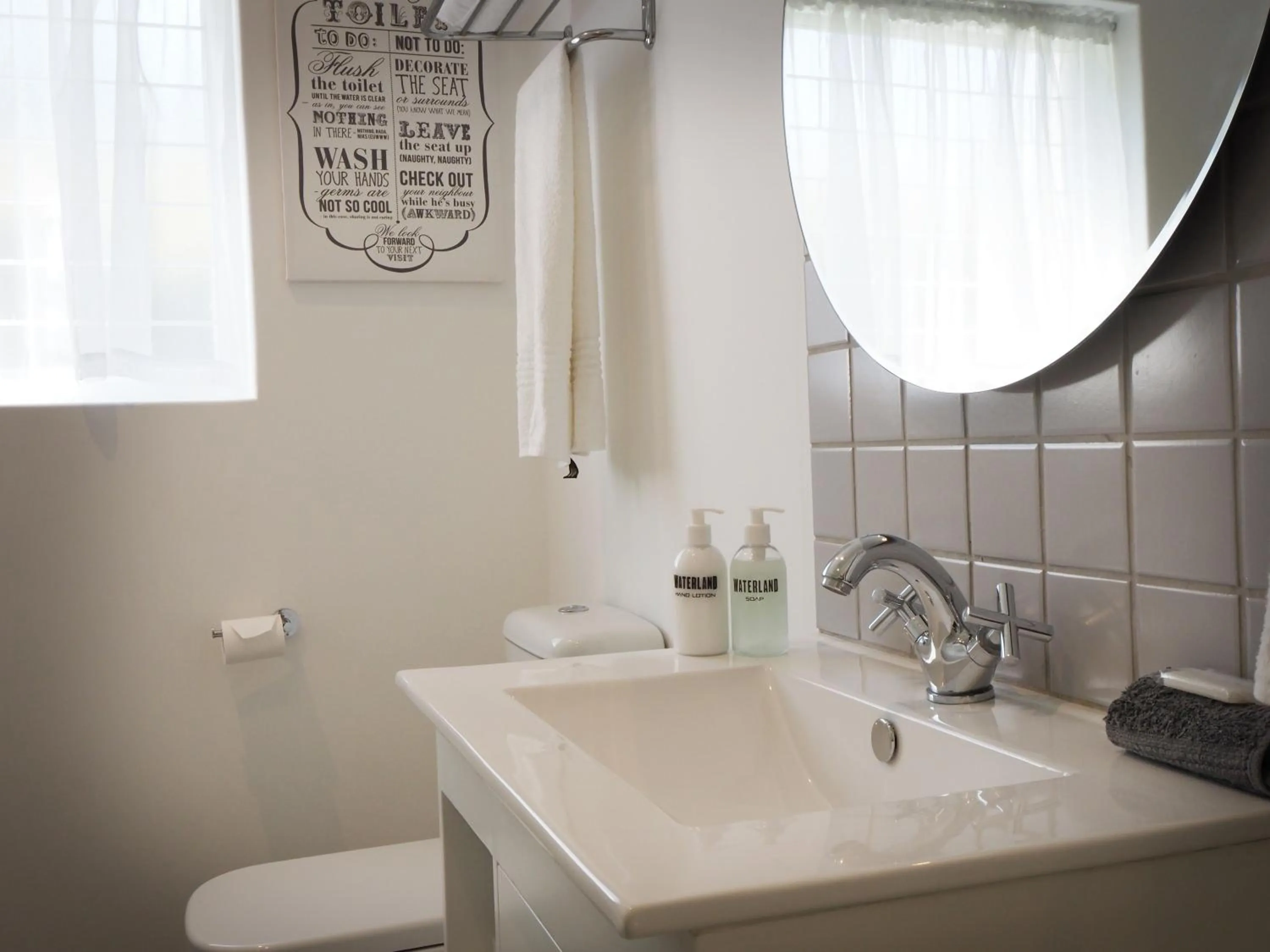 Bathroom in Waterland Lodge
