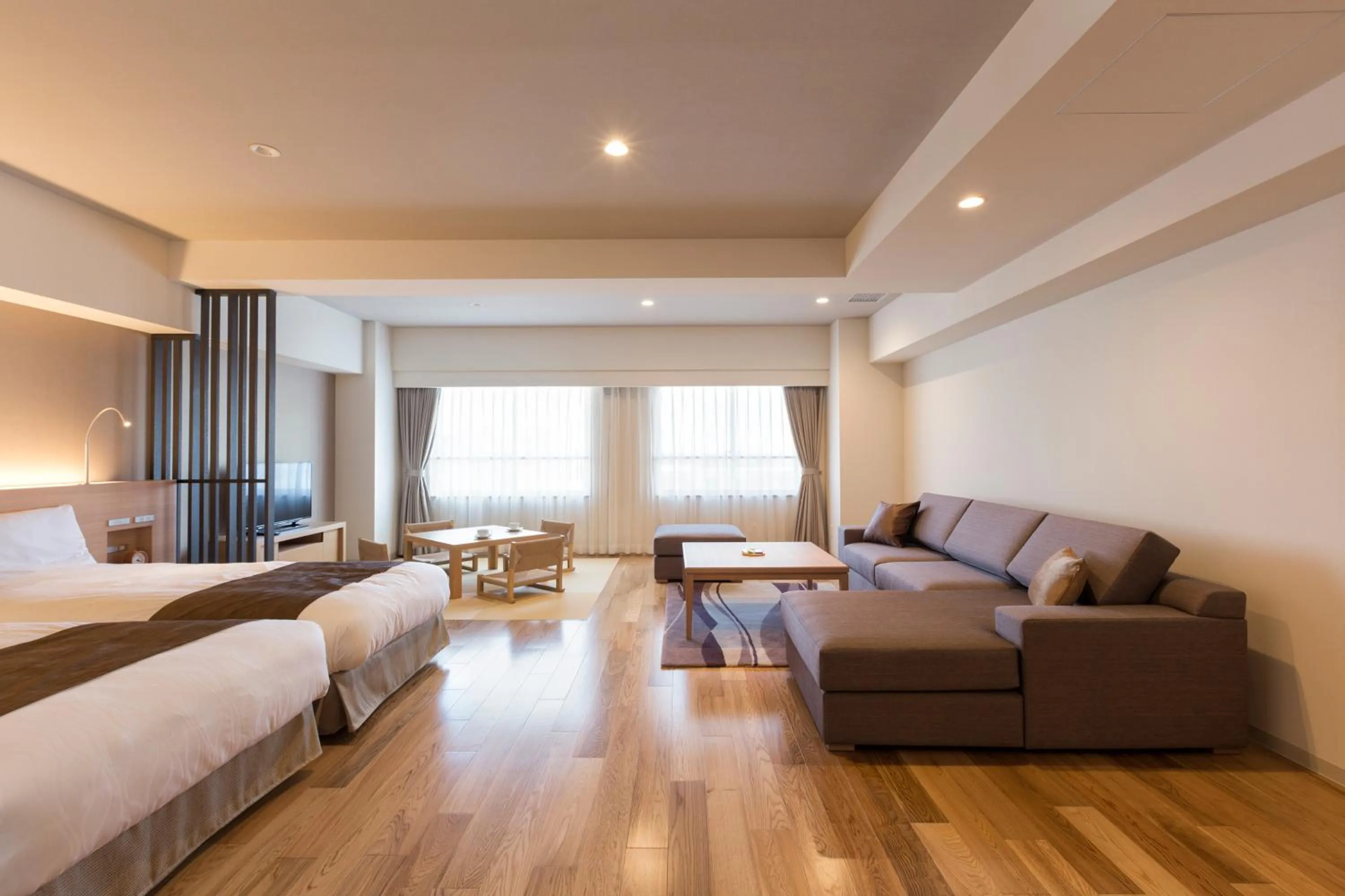 Photo of the whole room in HAKODATE Uminokaze