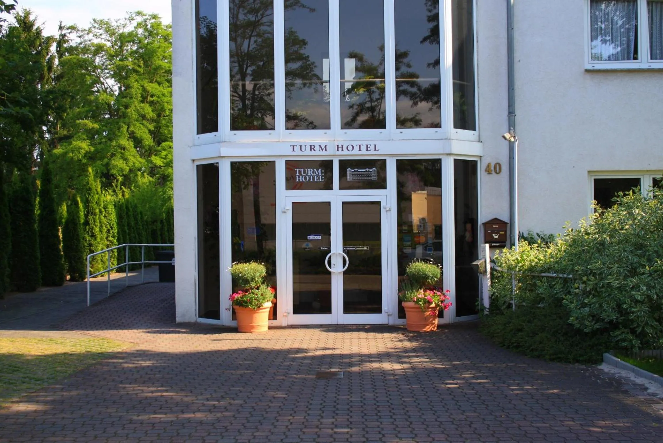 Facade/entrance in Turm Hotel Hanau