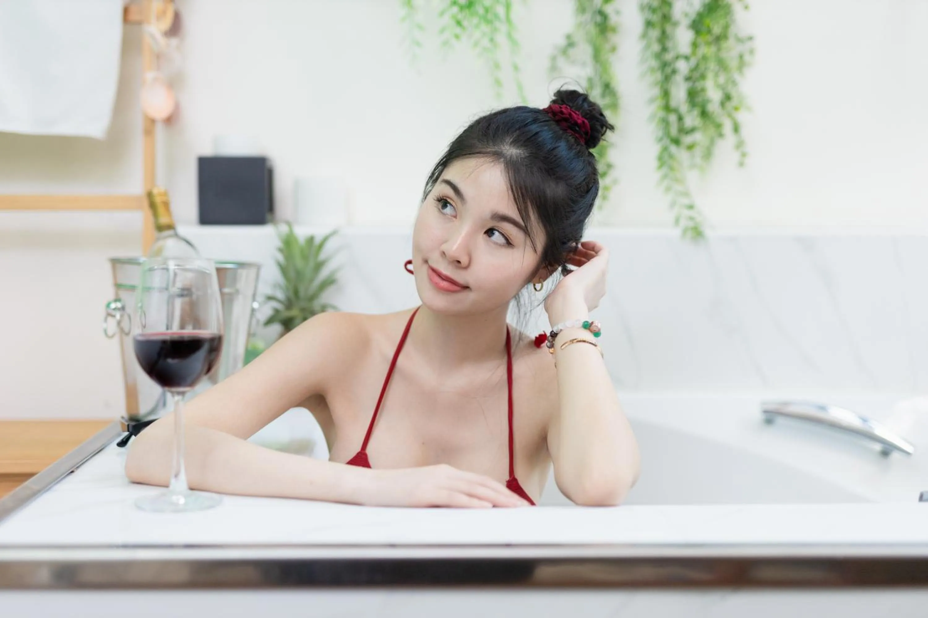 Bath in Pace Residence Pattaya